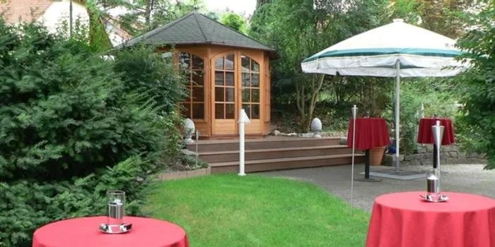 Facade/entrance in Main Hotel Eckert 3-Sterne Superior