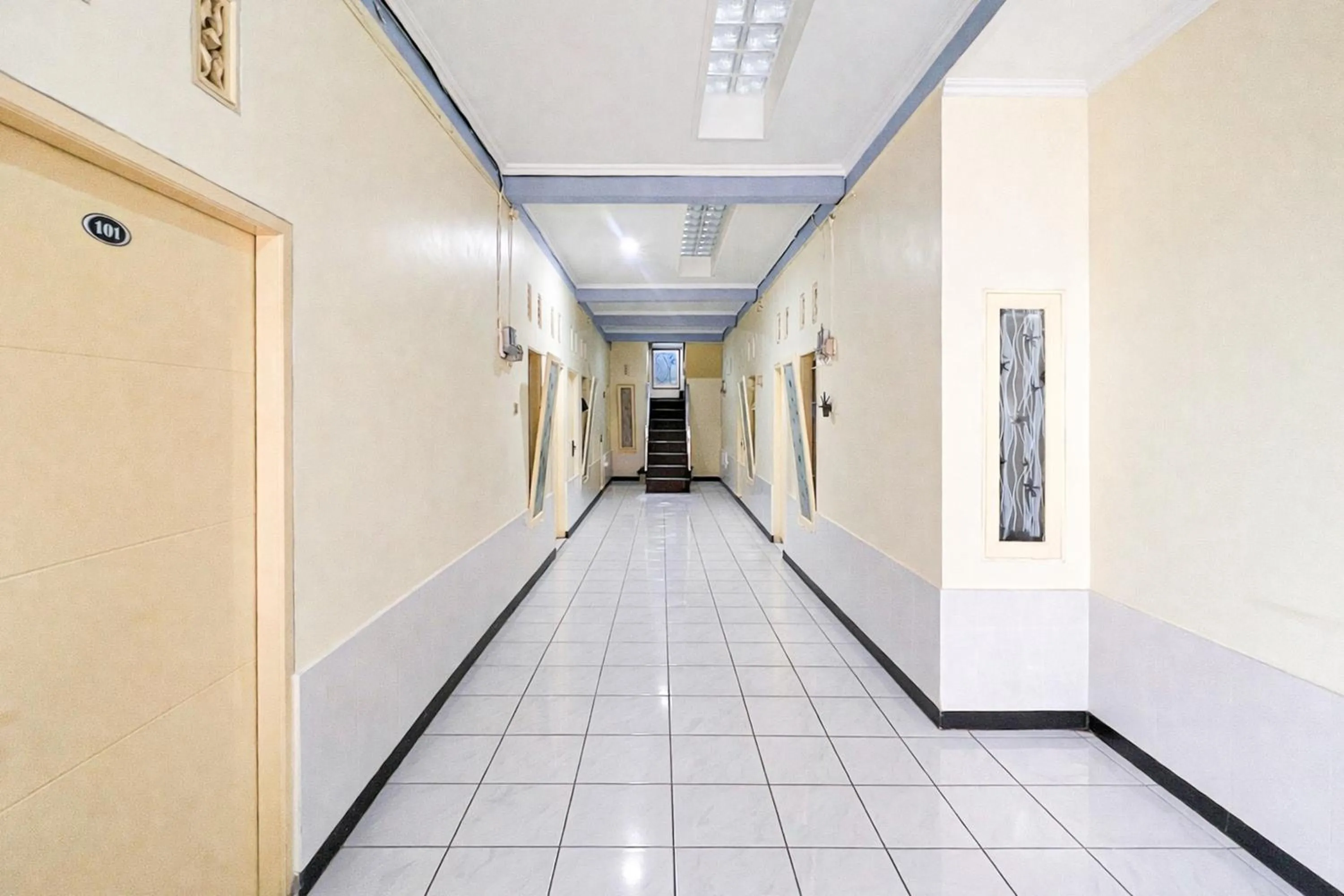 Property building in RedDoorz Syariah at Cimahi