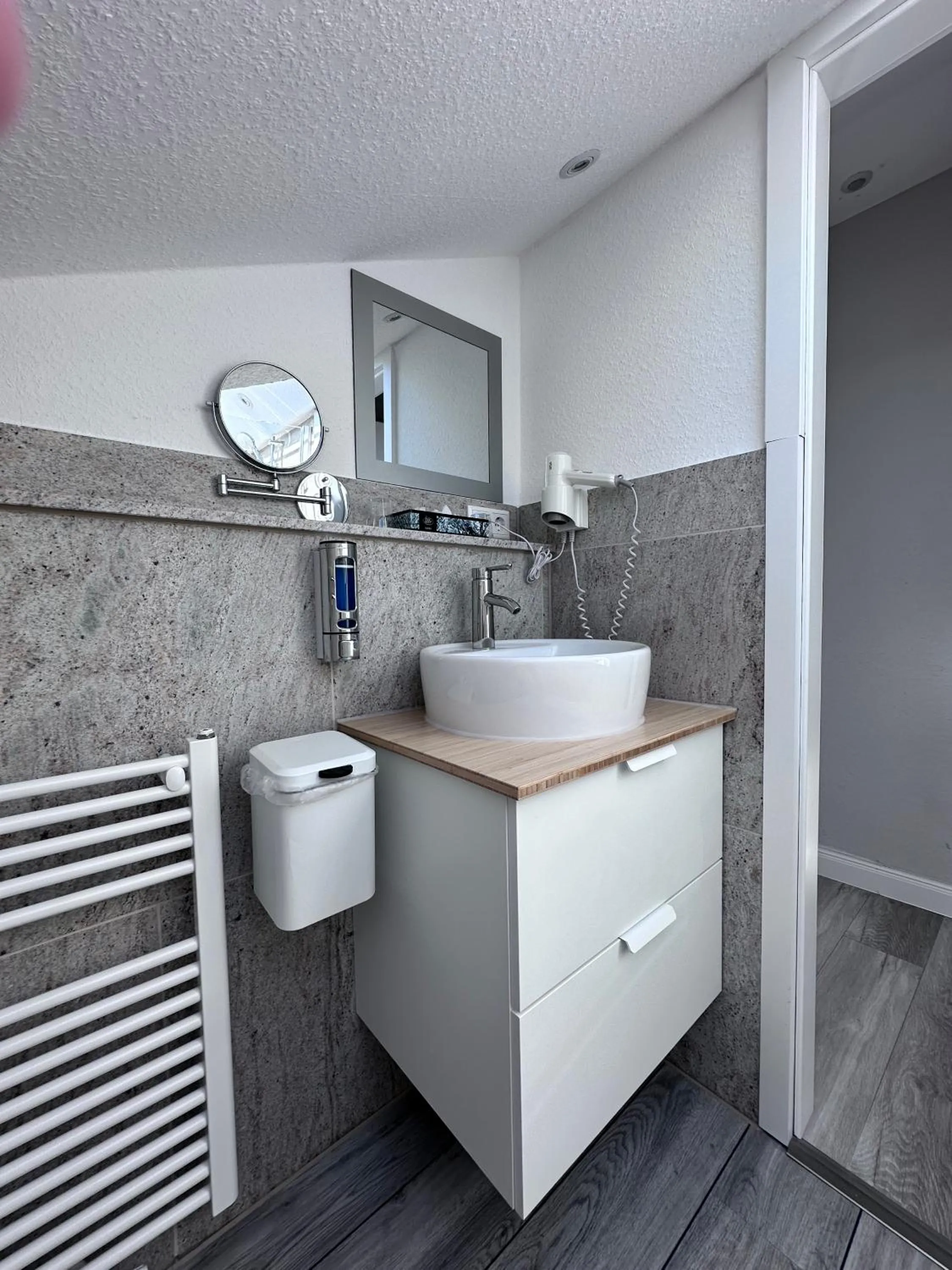 Bathroom in Mertinkus Nordseehotel