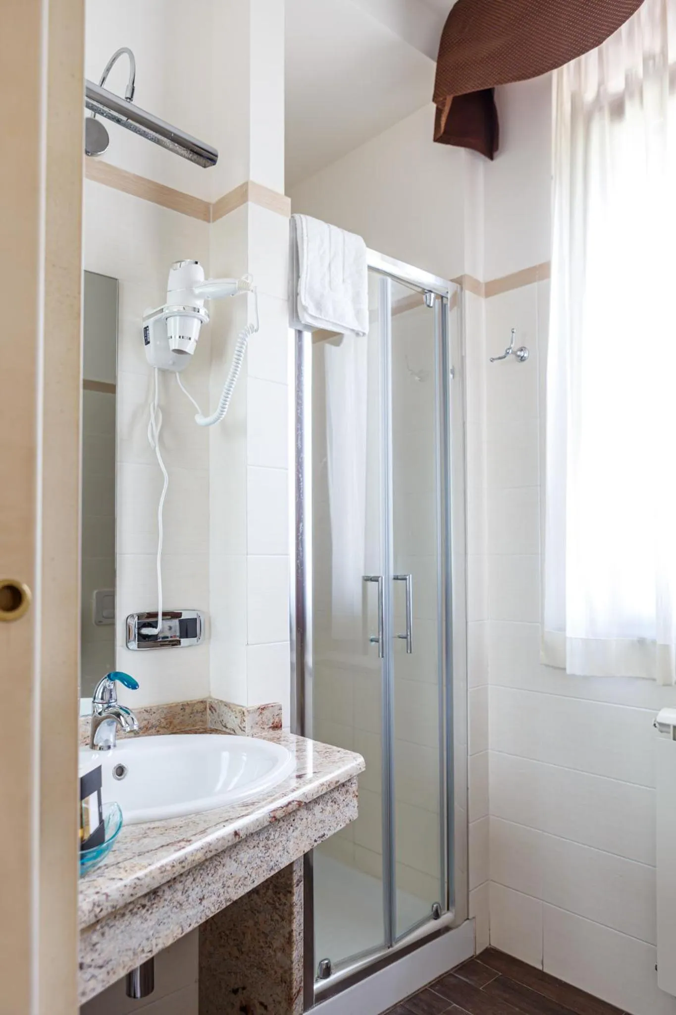 Shower in Hotel Villa Sofia