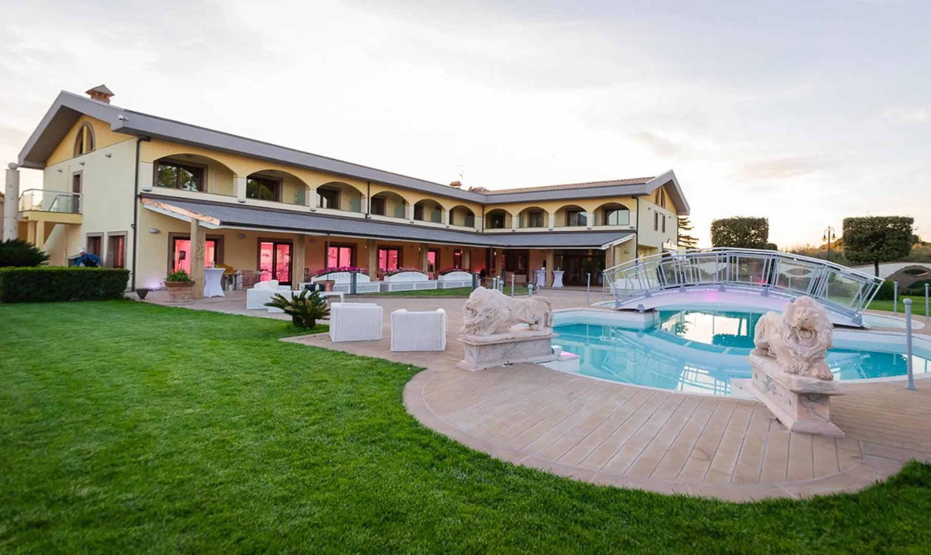 Property building in Hotel Villa Sofia