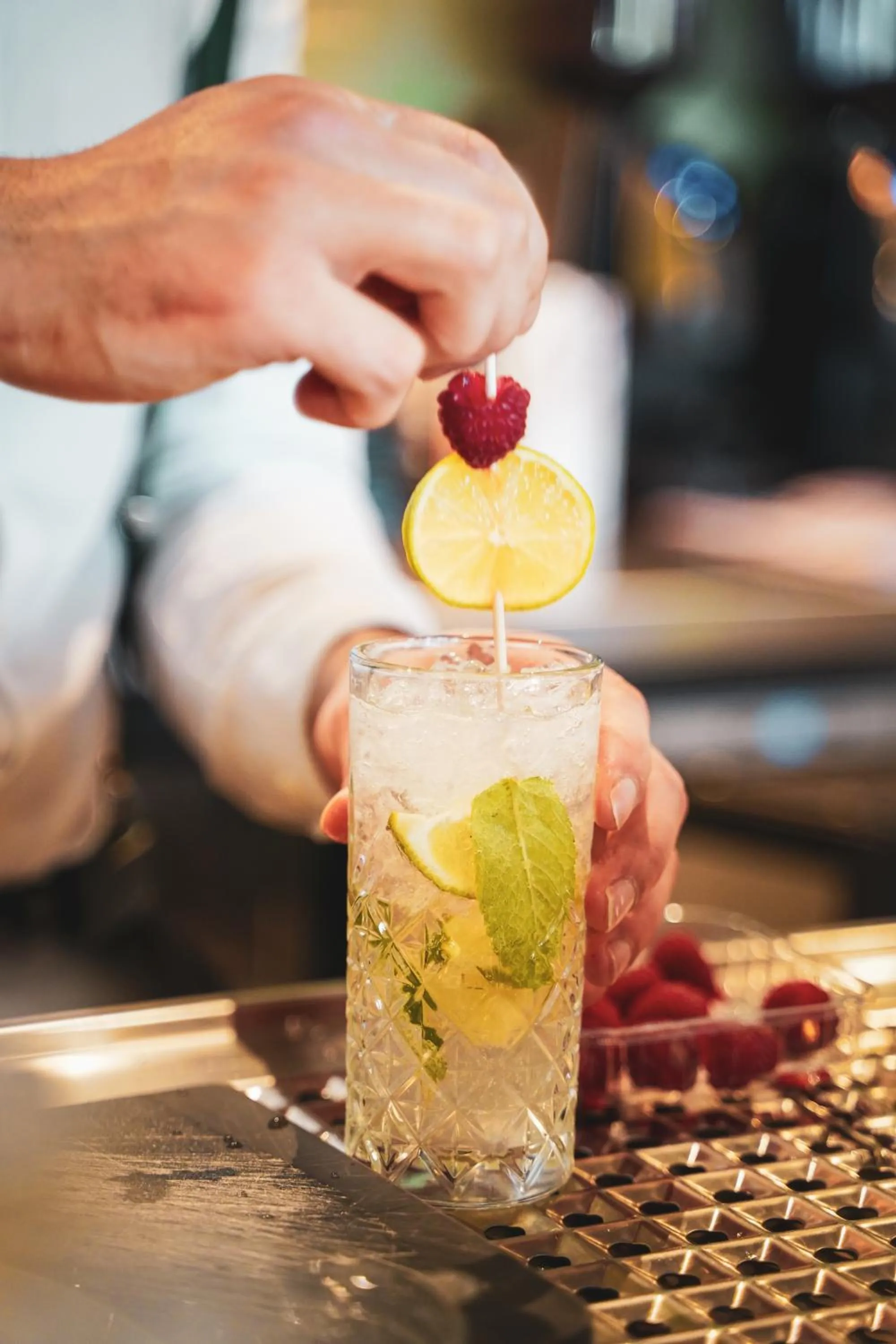 Restaurant/places to eat in CAP1 Boardinghouse