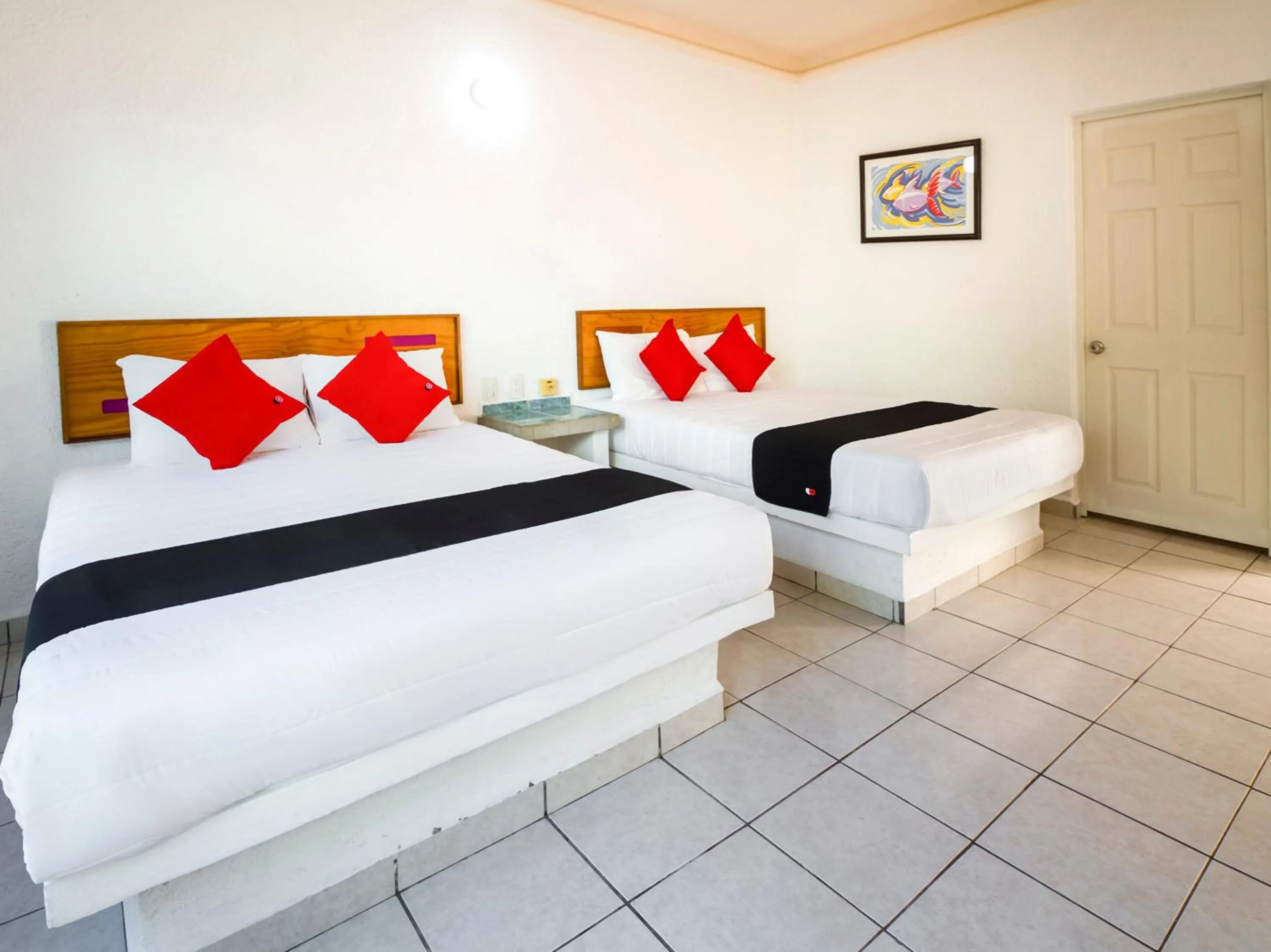 Bathroom, Bed in Hotel Parotas Manzanillo