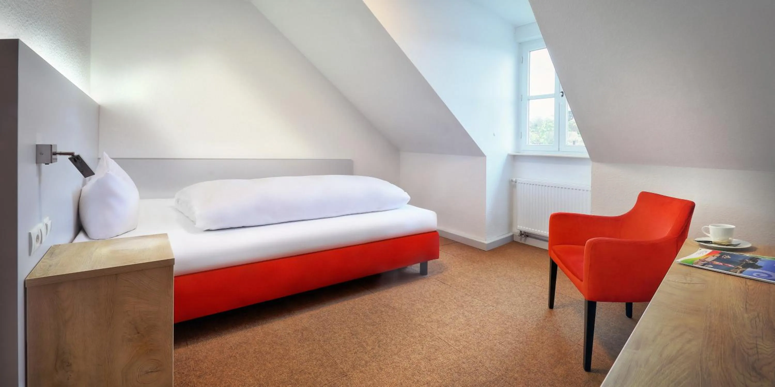 Bed in Hotel Müller Café & Wein - Mondholzhotel