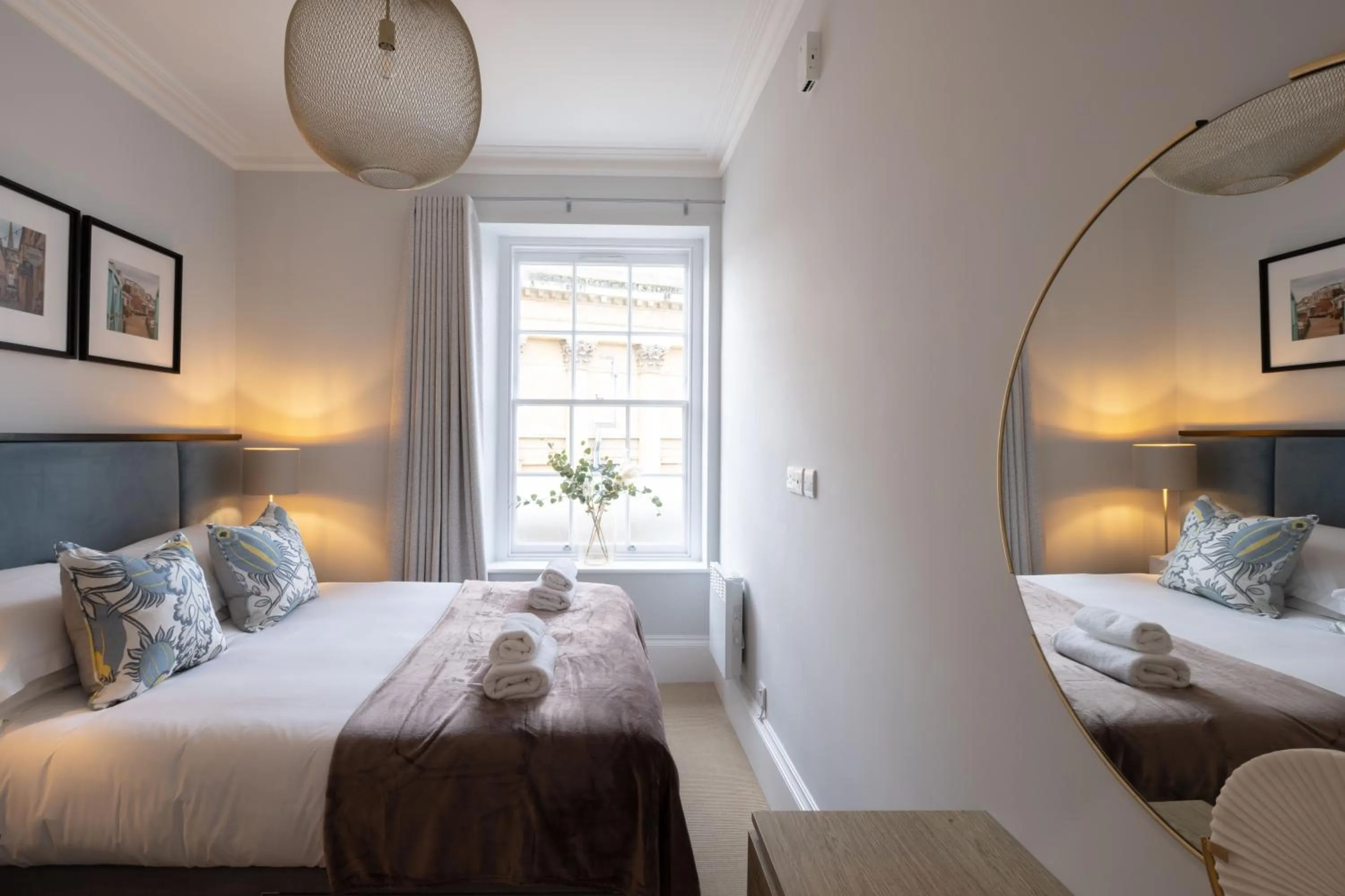 Bed in Redmayne House - Urban Apartments