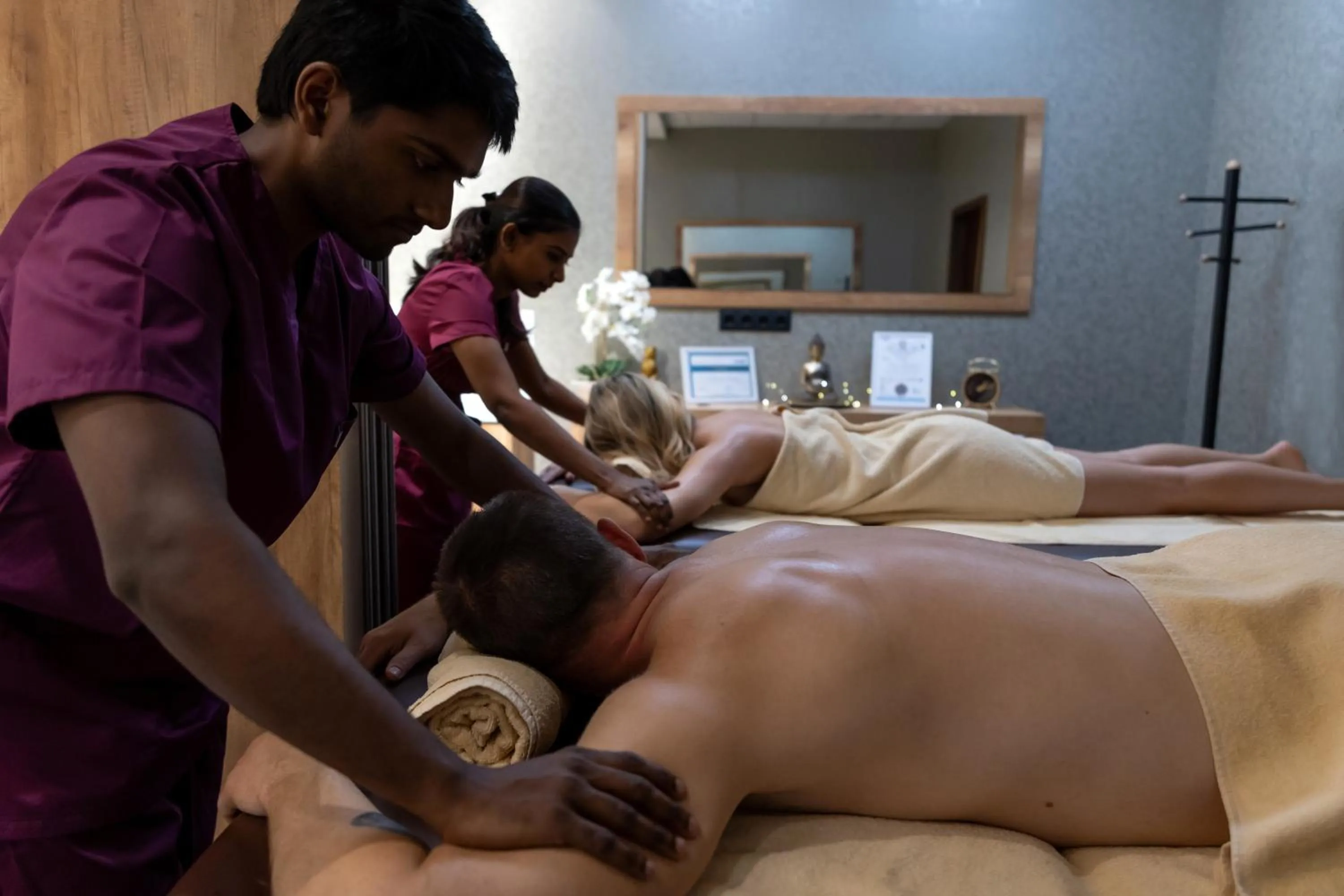 Massage in Tisia Hotel & Spa