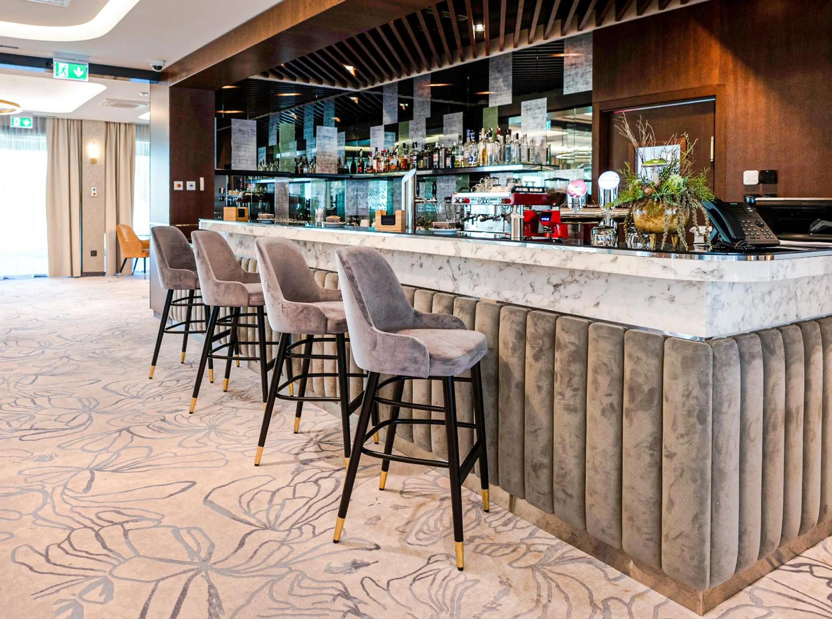 Lounge or bar in Tisia Hotel & Spa