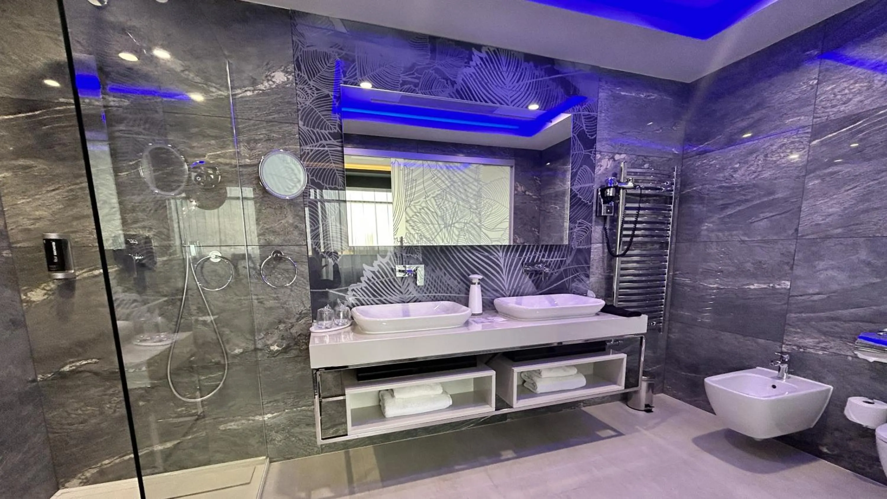 Bathroom in Tisia Hotel & Spa