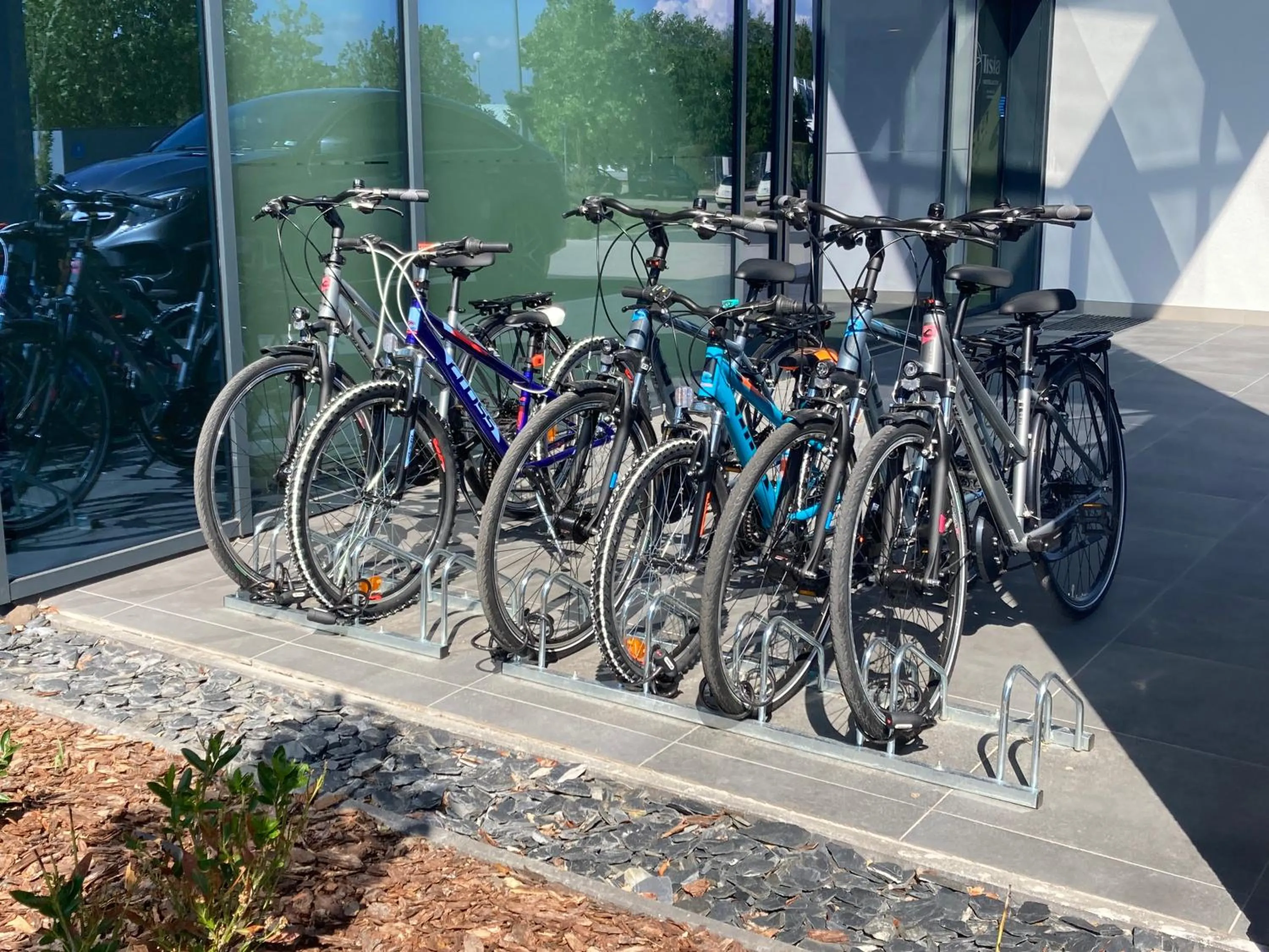 Cycling in Tisia Hotel & Spa