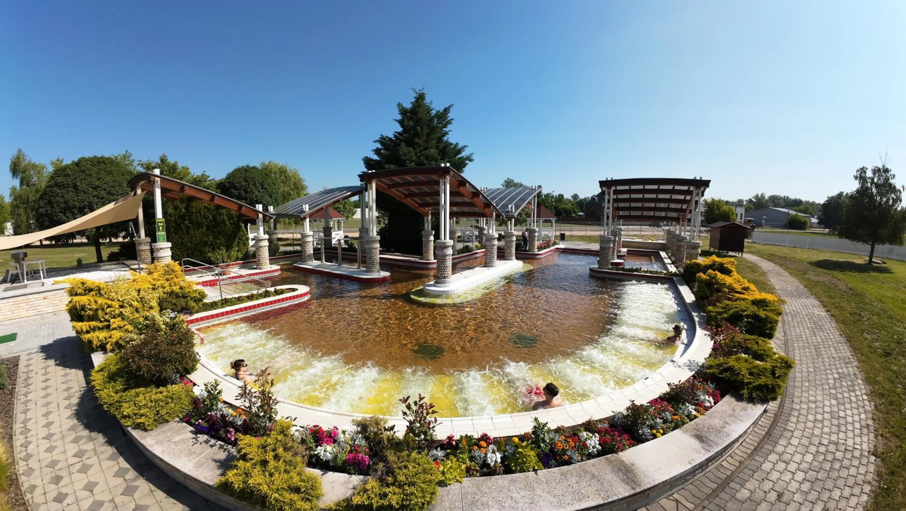 Swimming pool in Tisia Hotel & Spa