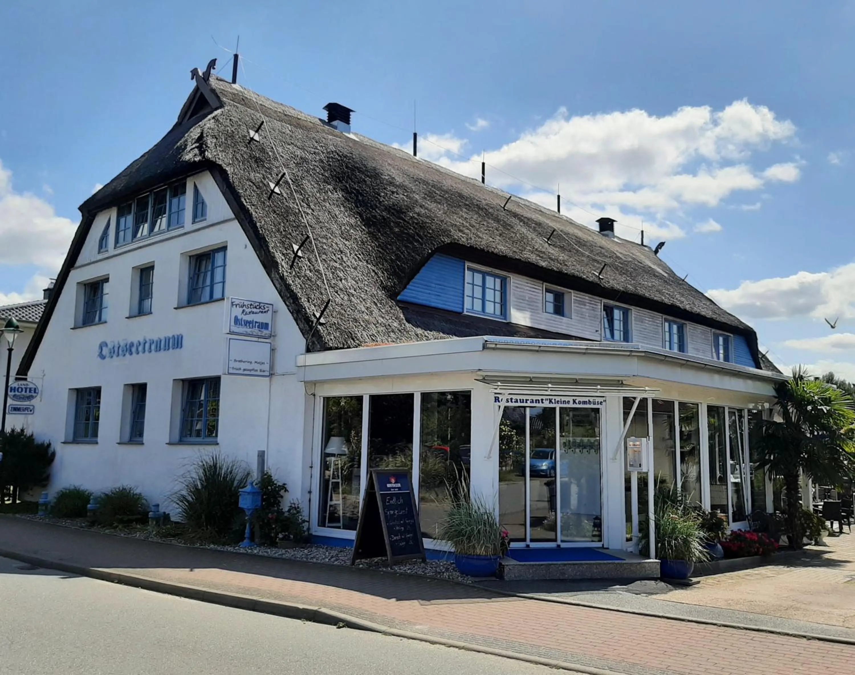 Property building in Landhotel Ostseetraum & Apartments