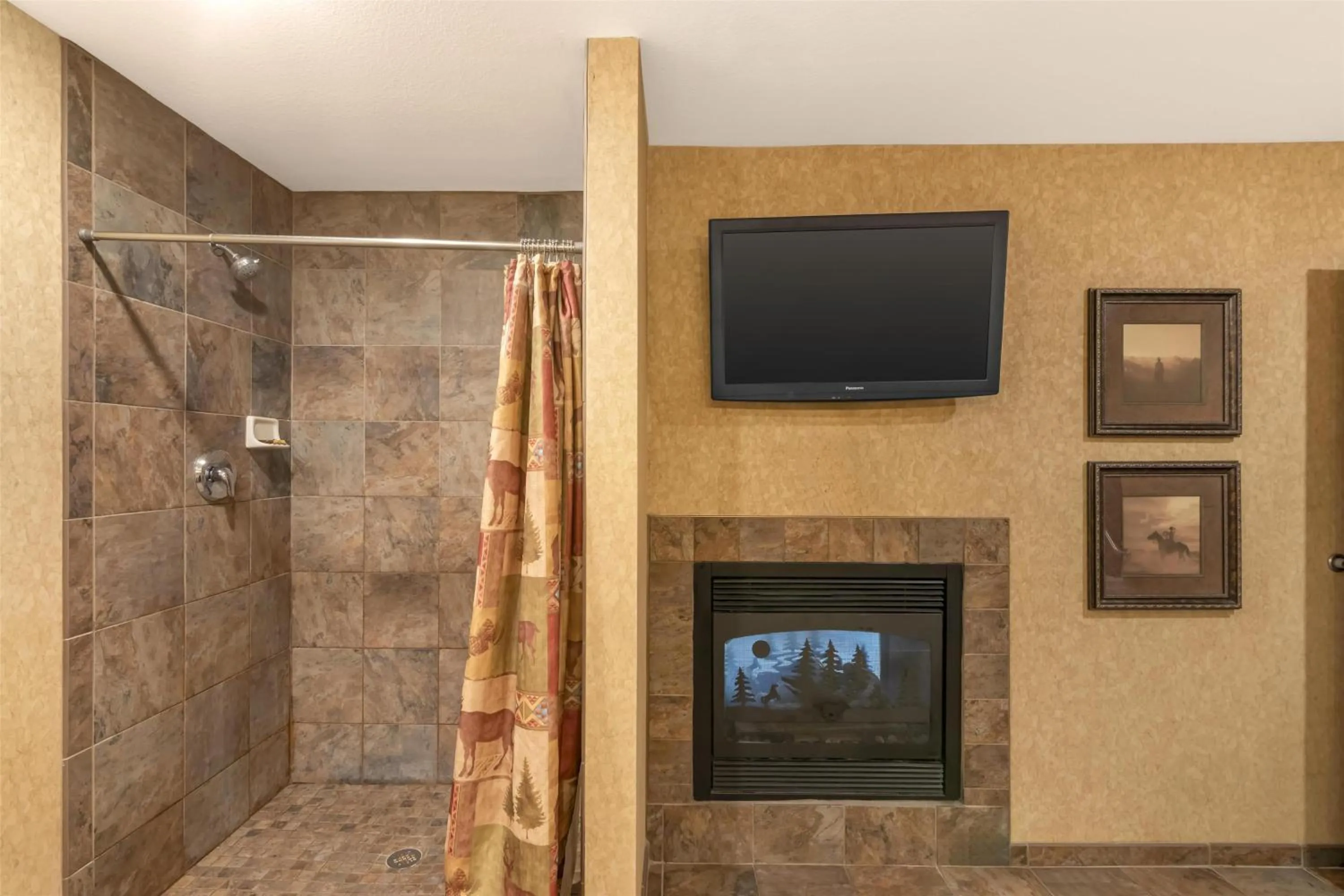 Bathroom in Best Western Plus Kelly Inn and Suites