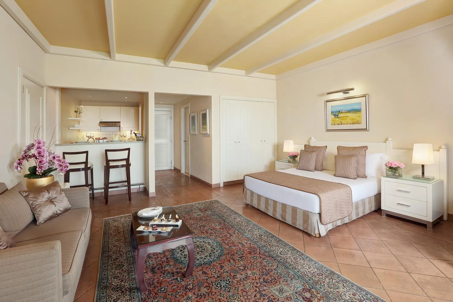 Bed in Le Royal Hotel - Beirut