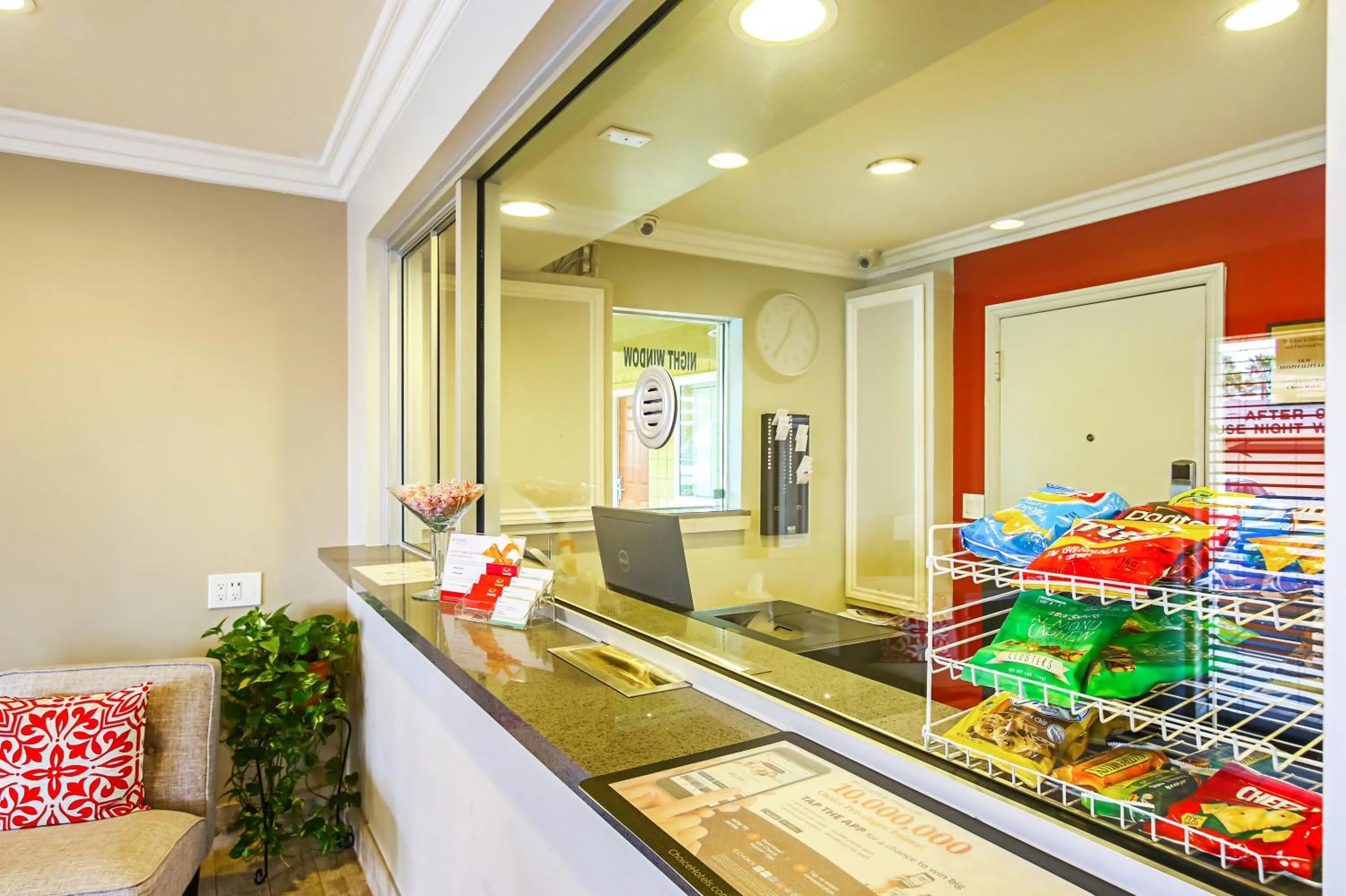 Econo Lodge San Bernardino I-215