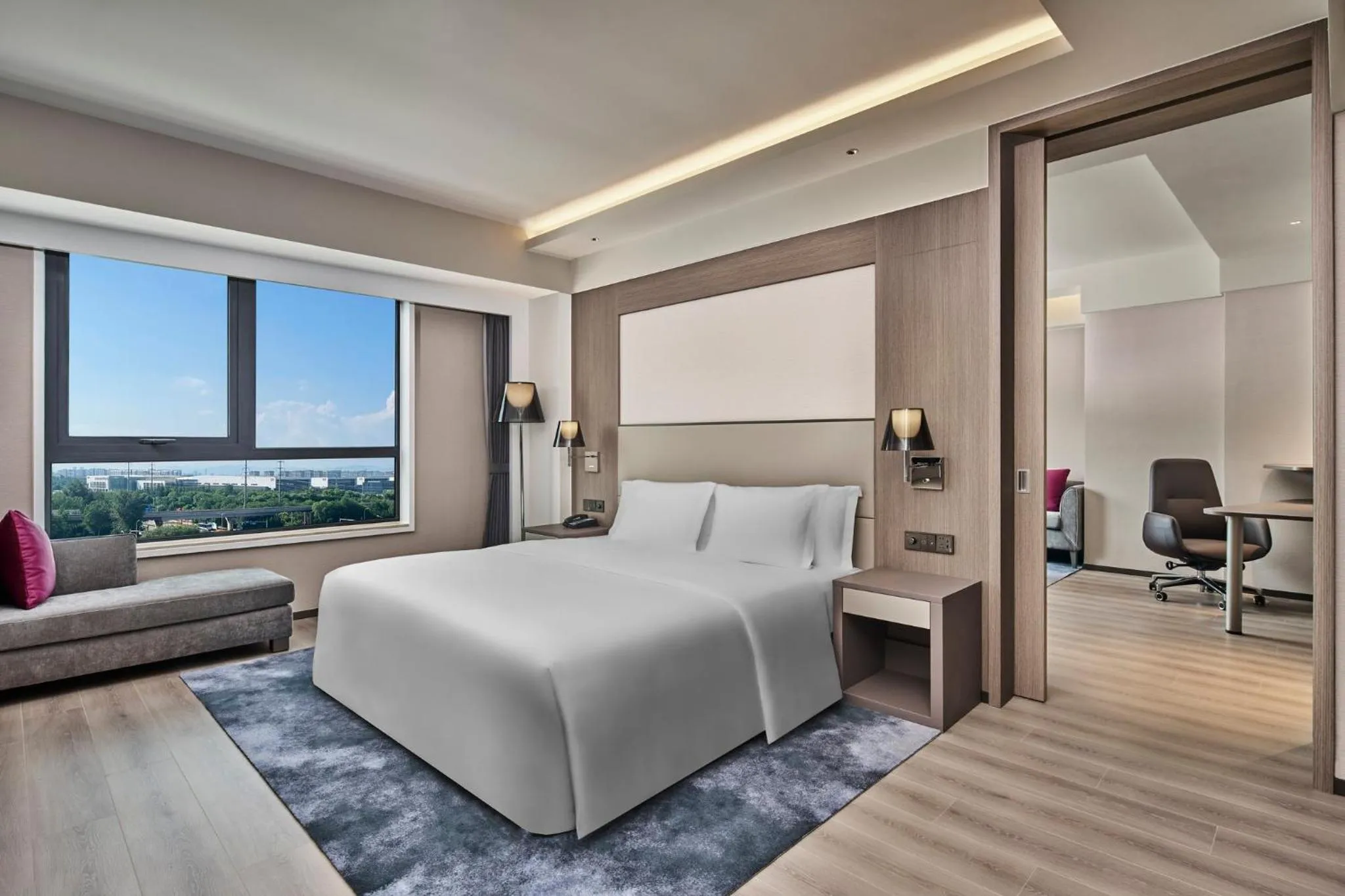 Photo of the whole room, Bed in Crowne Plaza Beijing International Airport by IHG