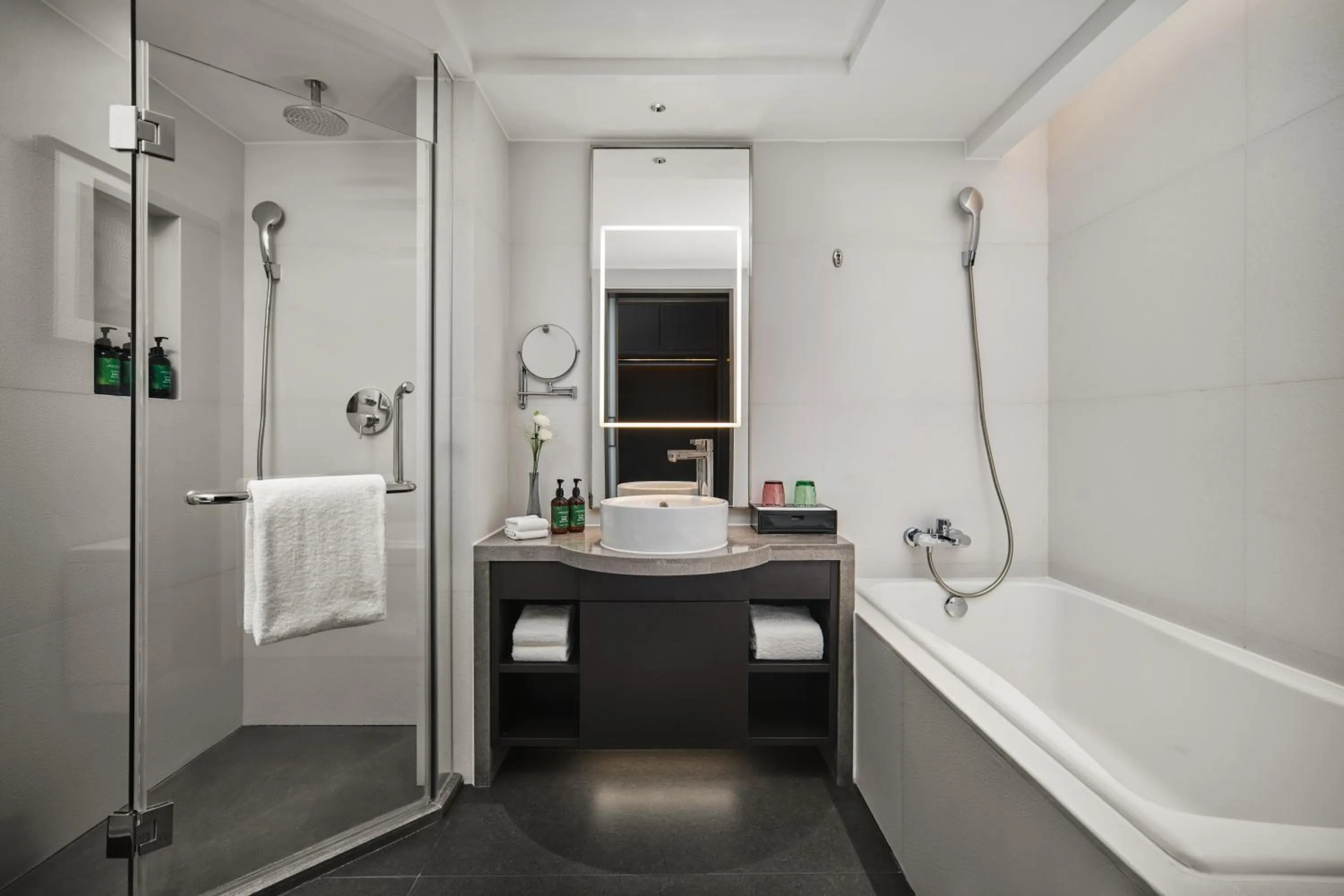 Crowne Plaza Beijing International Airport by IHG