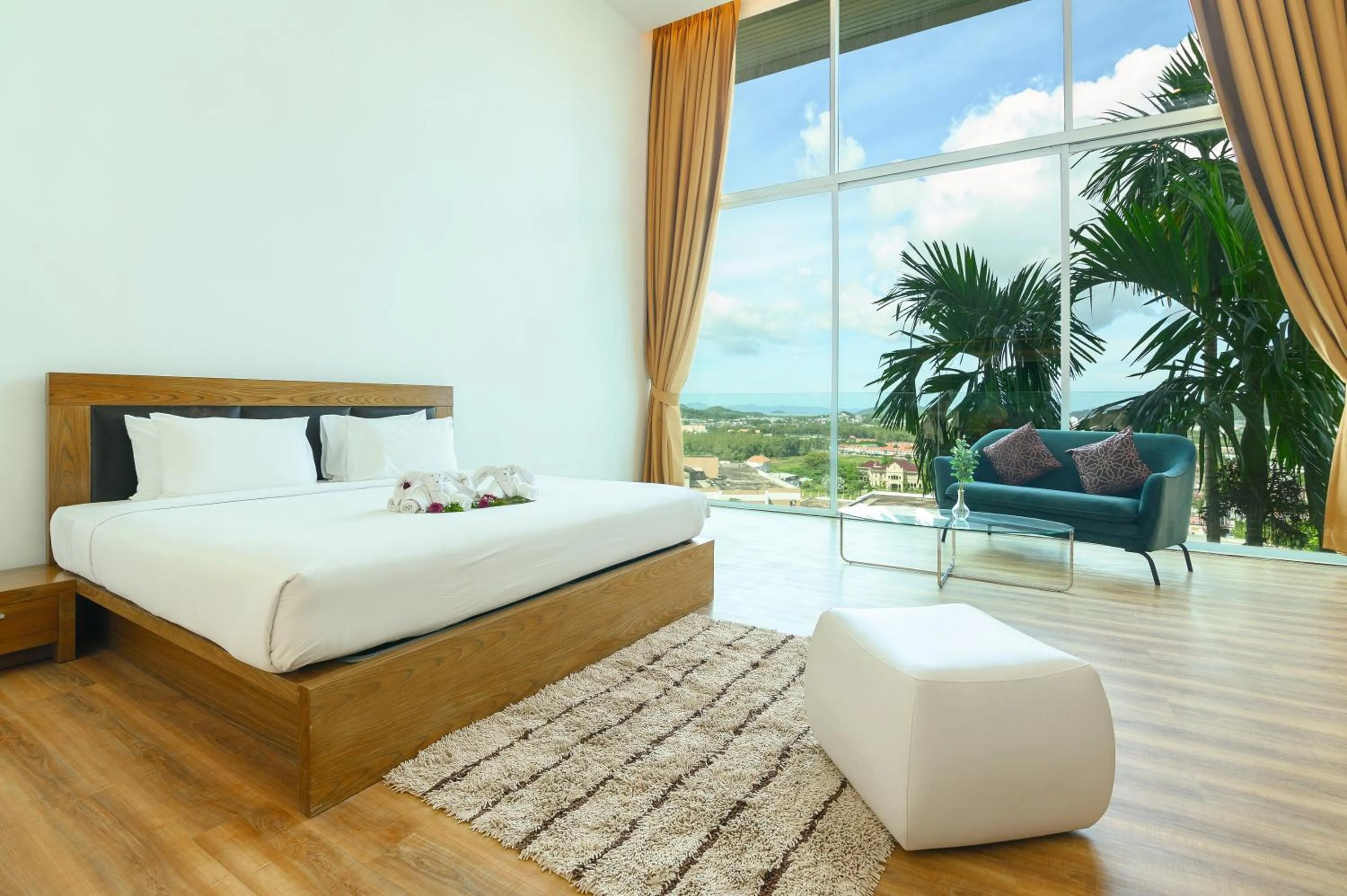 Bed in Hilltop Wellness Resort