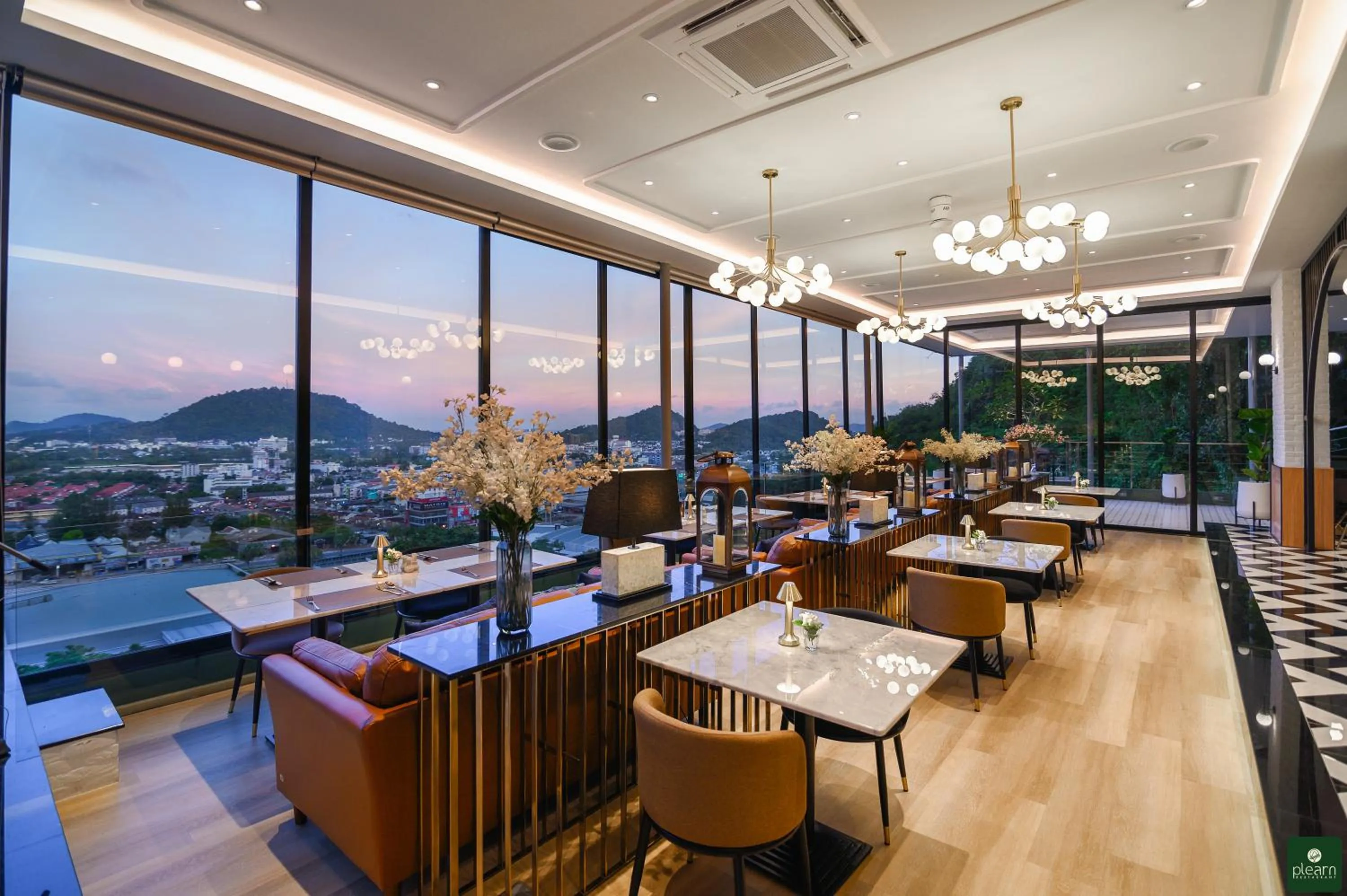 Restaurant/places to eat in Hilltop Wellness Resort