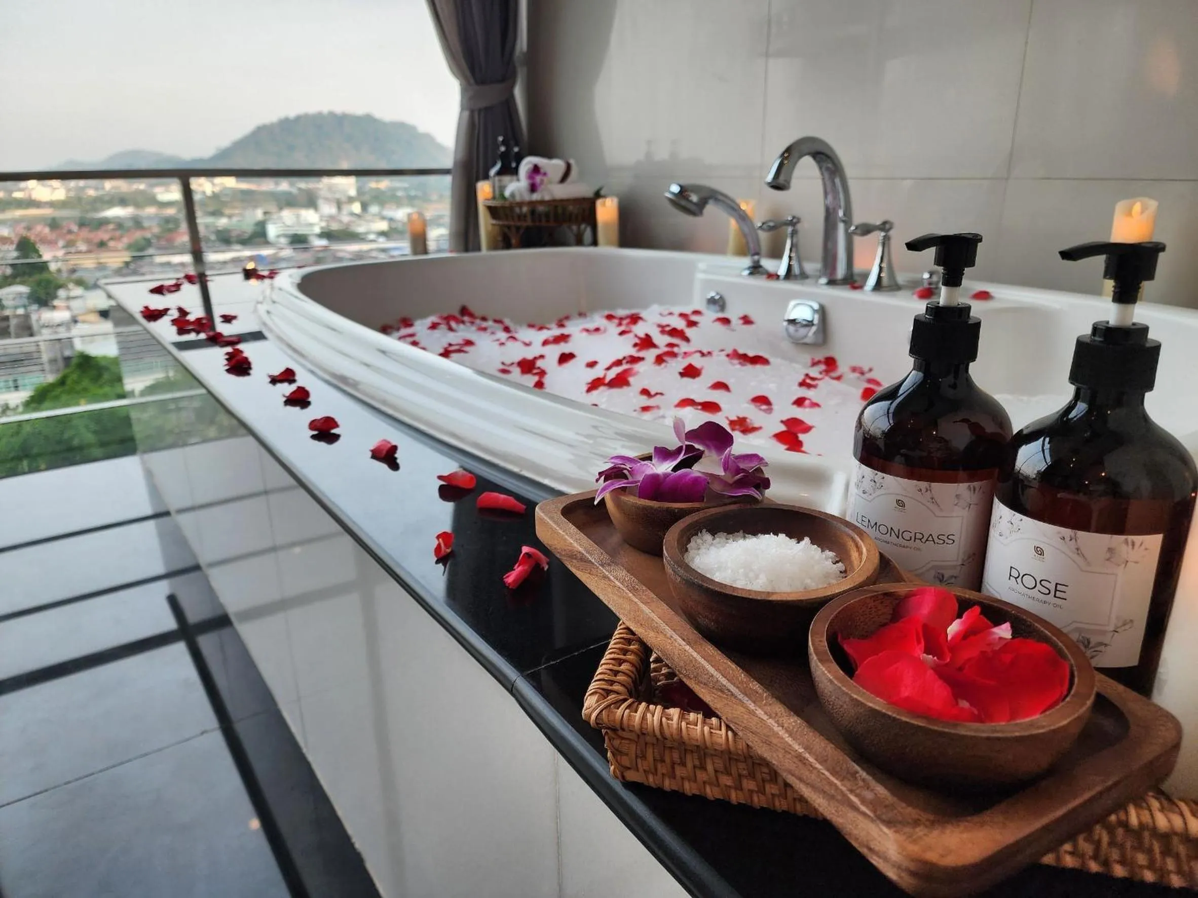 Bath in Hilltop Wellness Resort