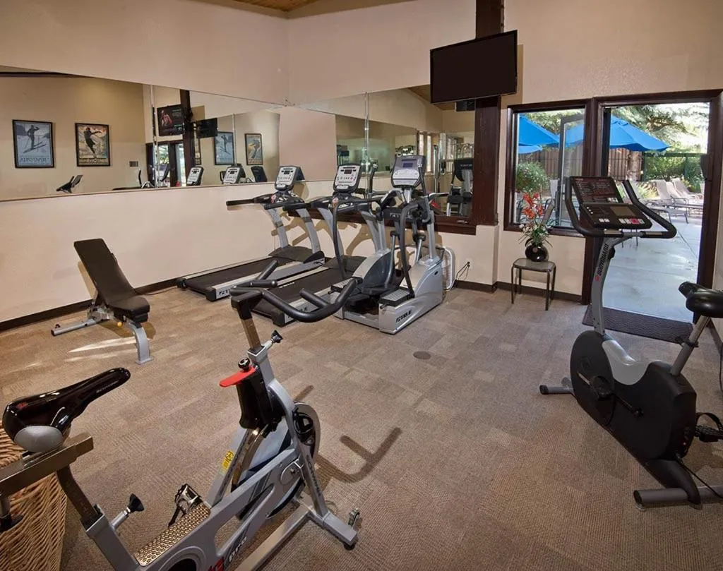 Fitness centre/facilities in GetAways at Falcon Point Resort