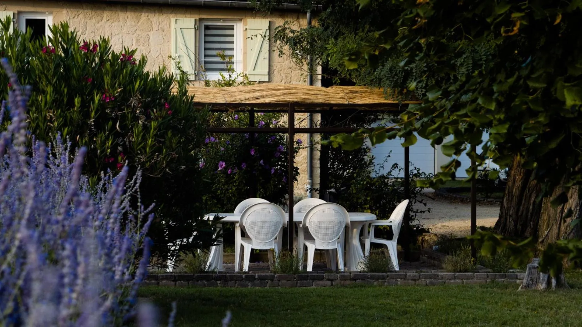 Patio in Mas de Chaufondes
