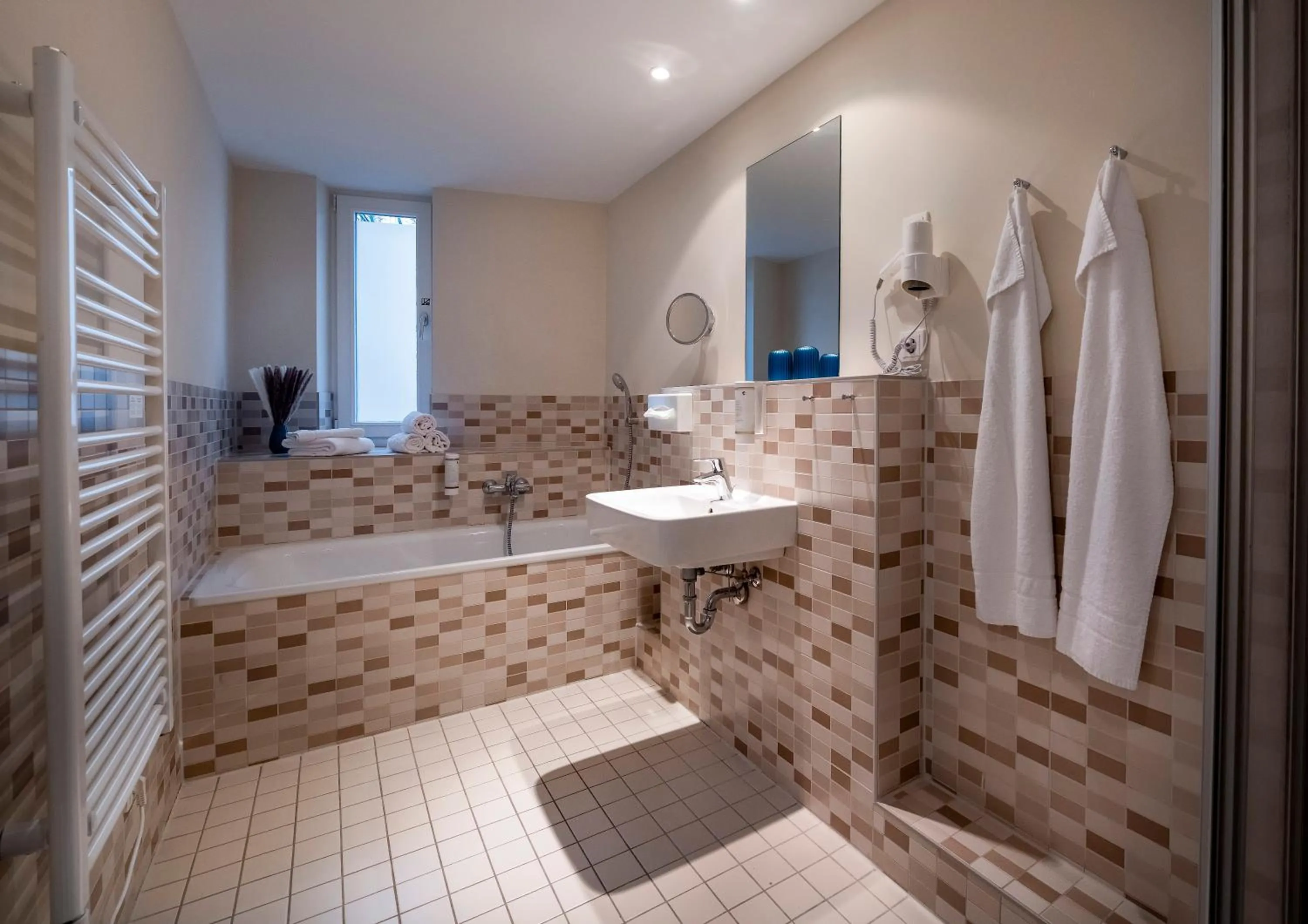 Bathroom in Best Western Hotel am Spittelmarkt