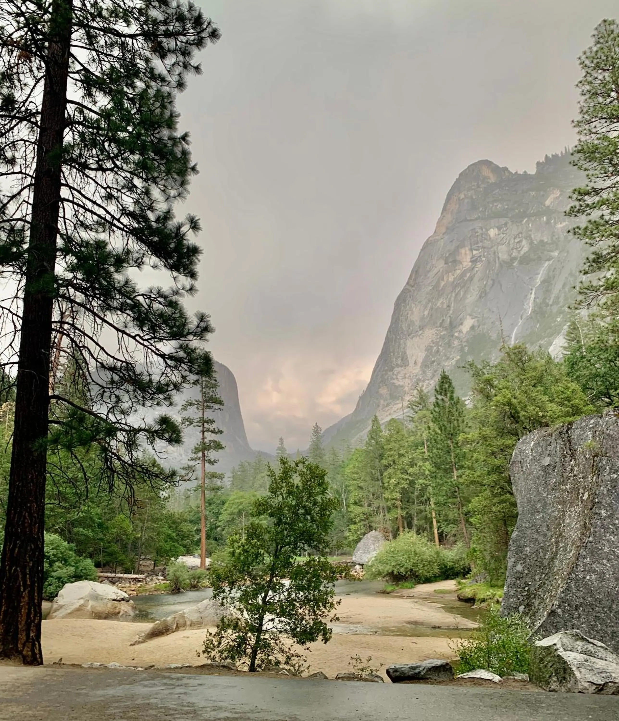 Villa Alta Vista at Yosemite- Stunning Views and Game Room