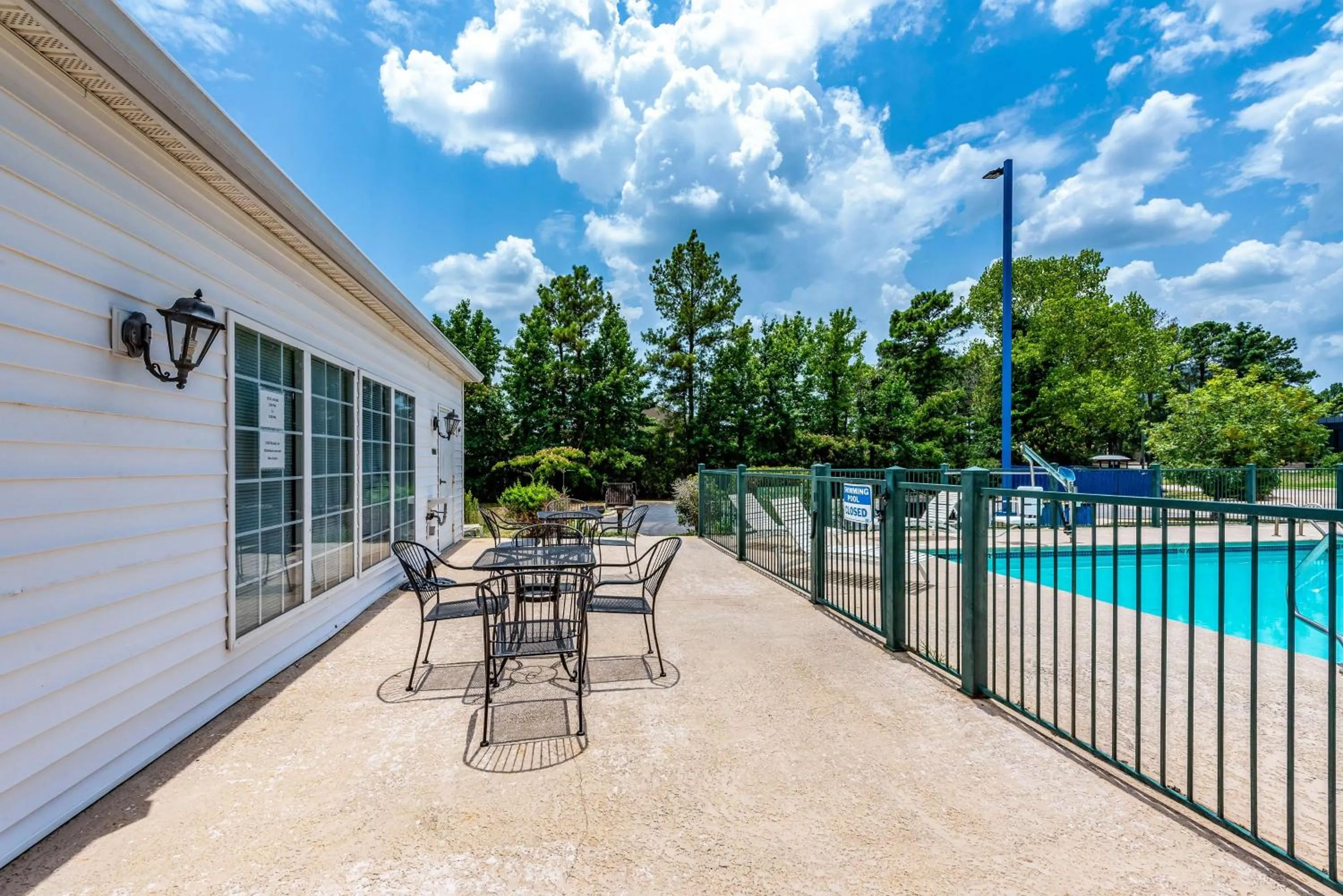 On site in Motel 6-Shreveport, LA