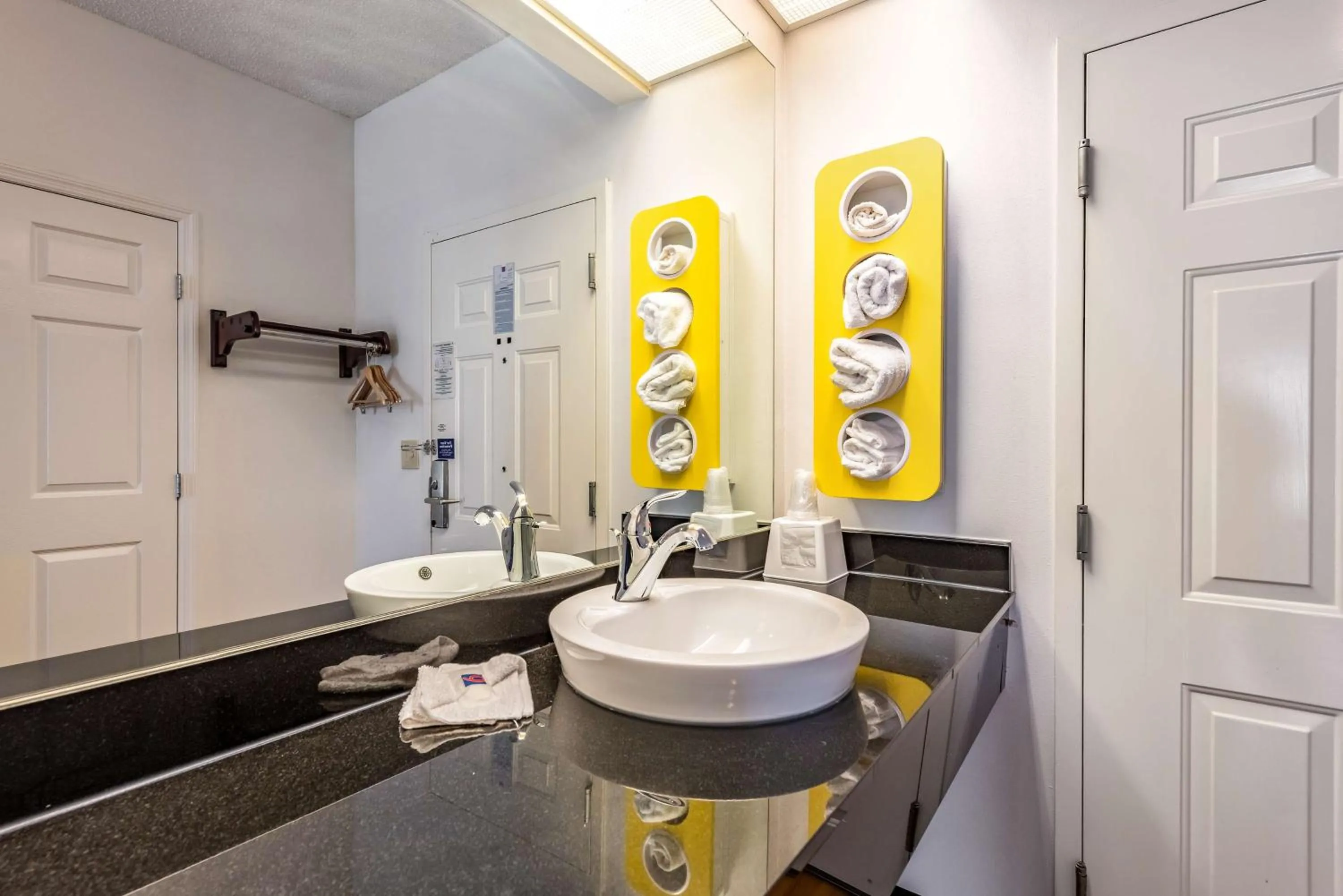 Bathroom in Motel 6-Shreveport, LA