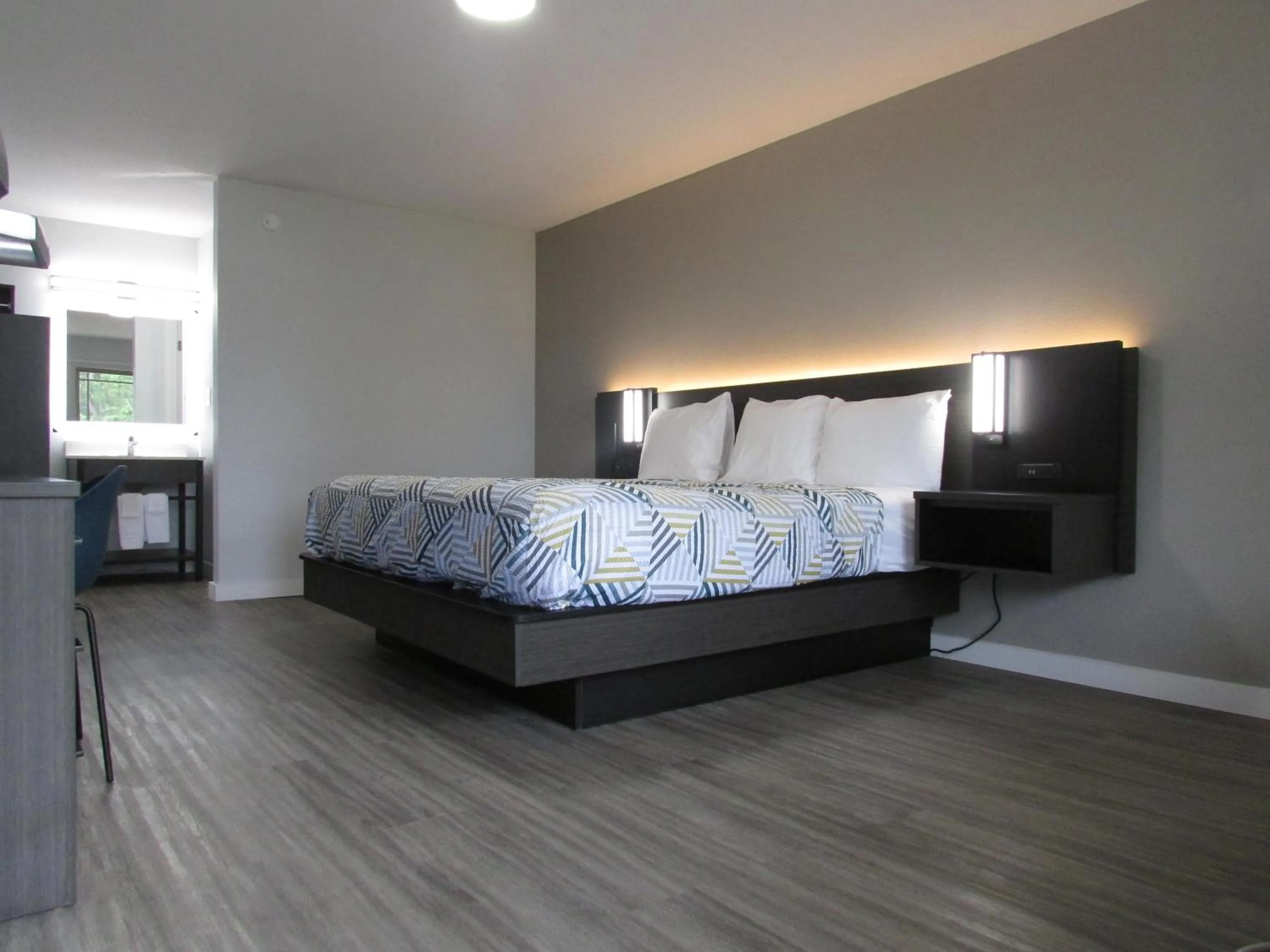 Bedroom, Bed in Motel 6 Brookhaven, Ms