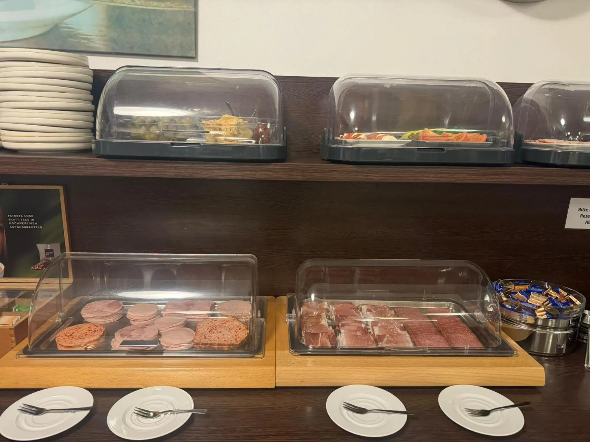 Breakfast in iQ-Hotel