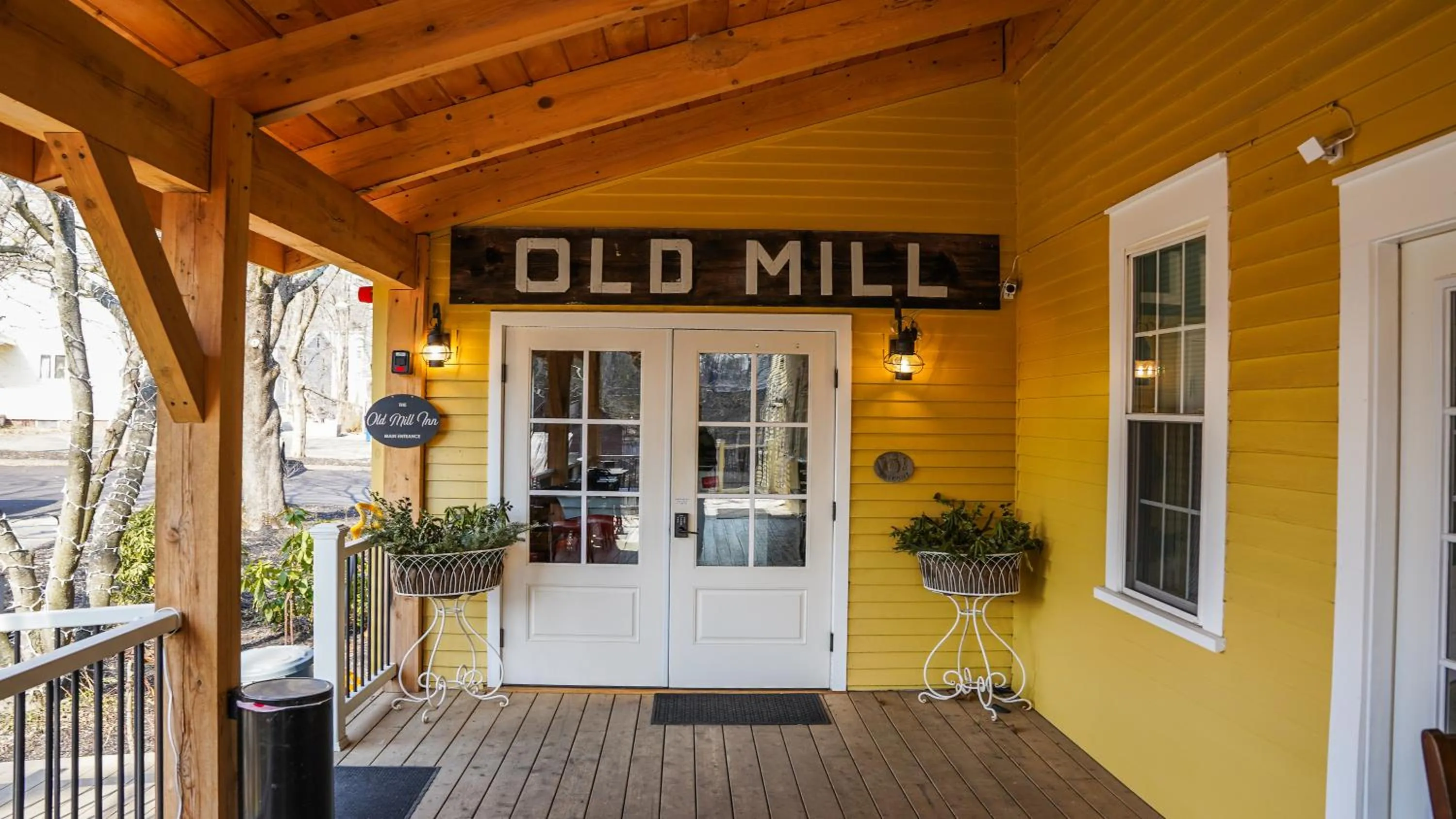 Old Mill Inn