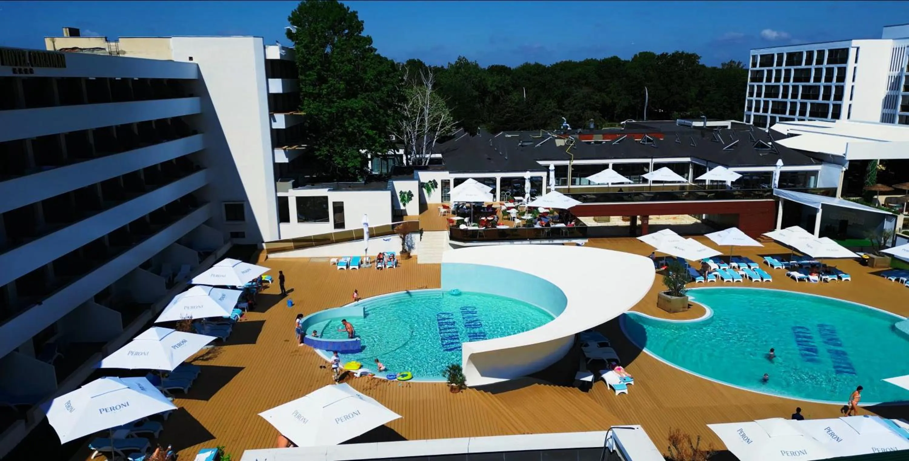 Swimming pool in Grand Hotel Caraiman