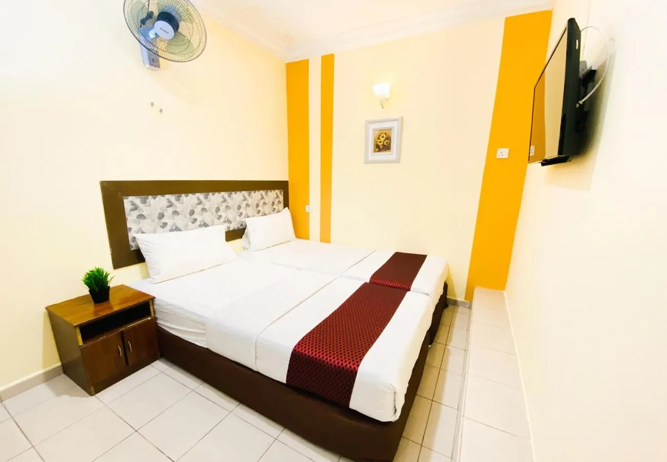 Bed in Sun Inns Dmind Seri Kembangan