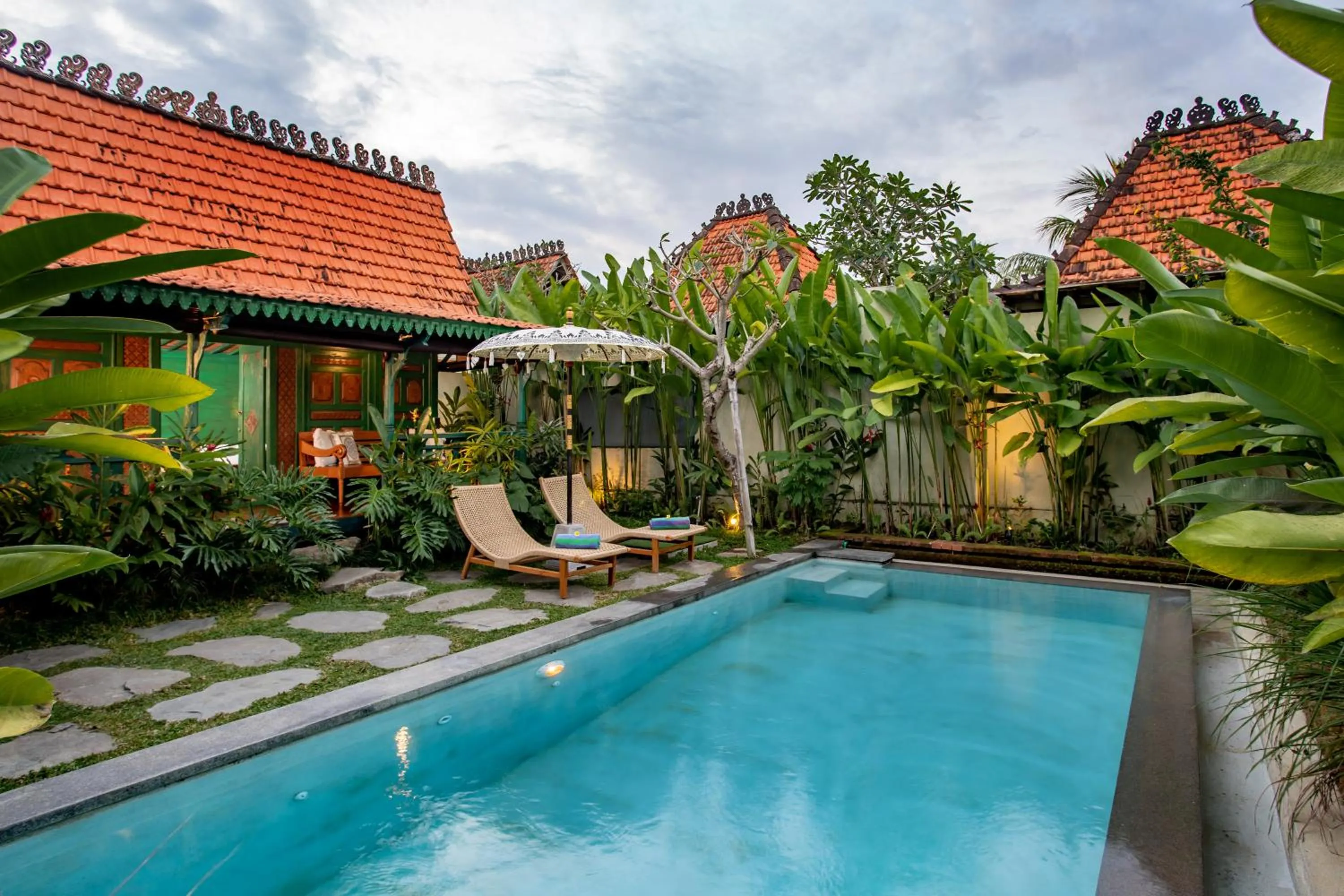 Swimming pool in Arya Arkananta Resort & Spa