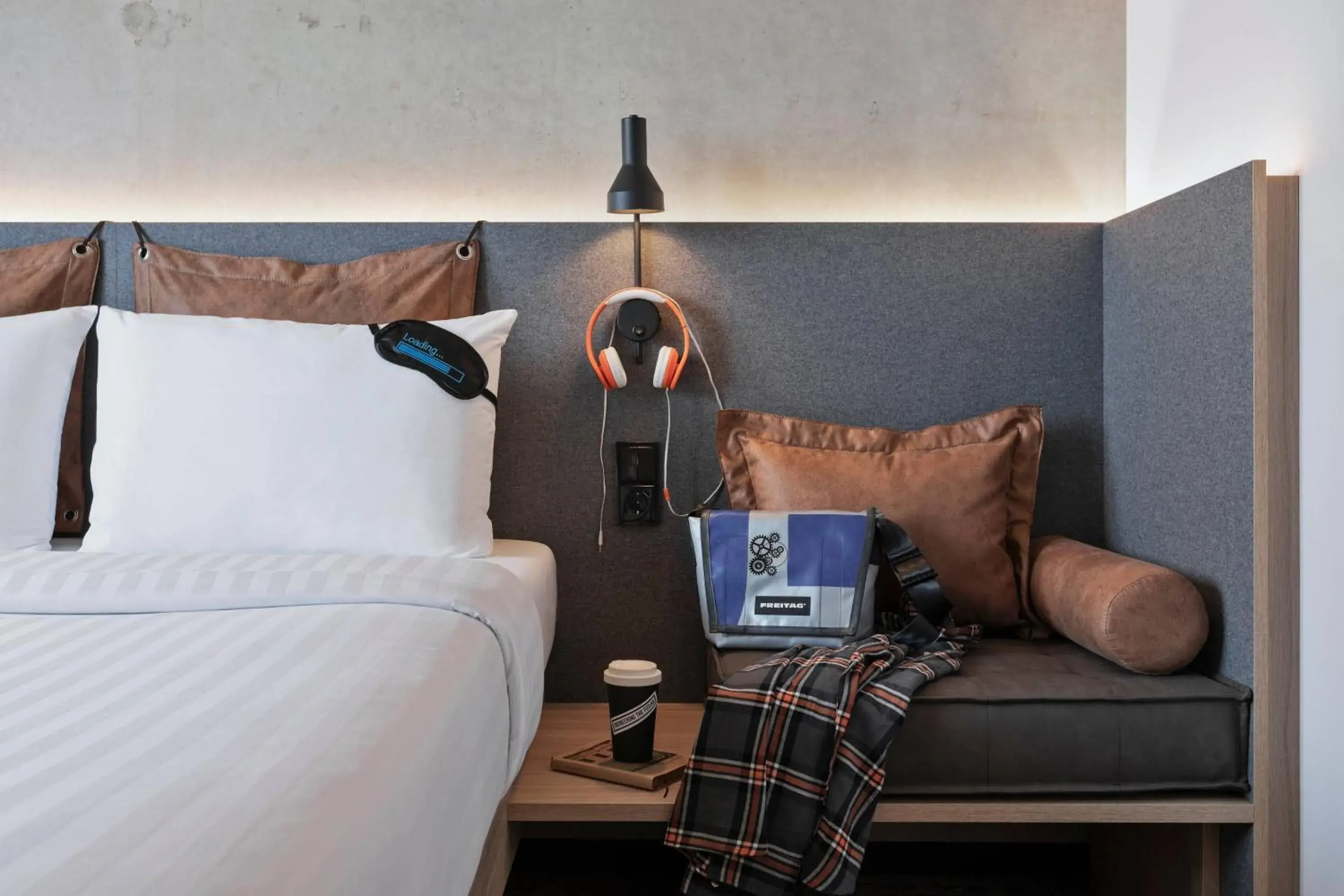 Moxy Single Sleeper Room in Moxy Hamburg Altona Moxy Single Sleeper Room in Moxy Hamburg Altona