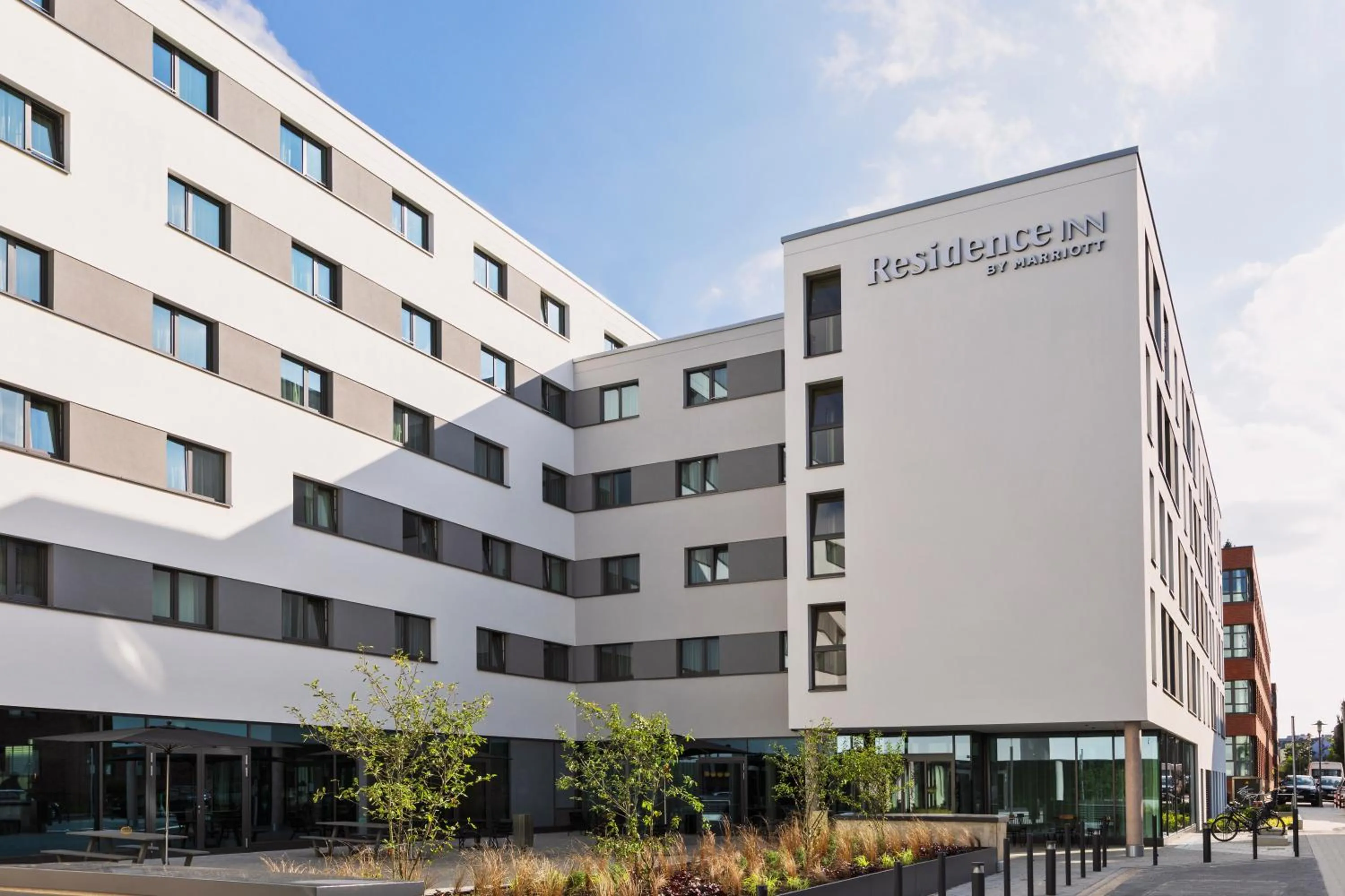 Property building in Residence Inn by Marriott Hamburg Altona