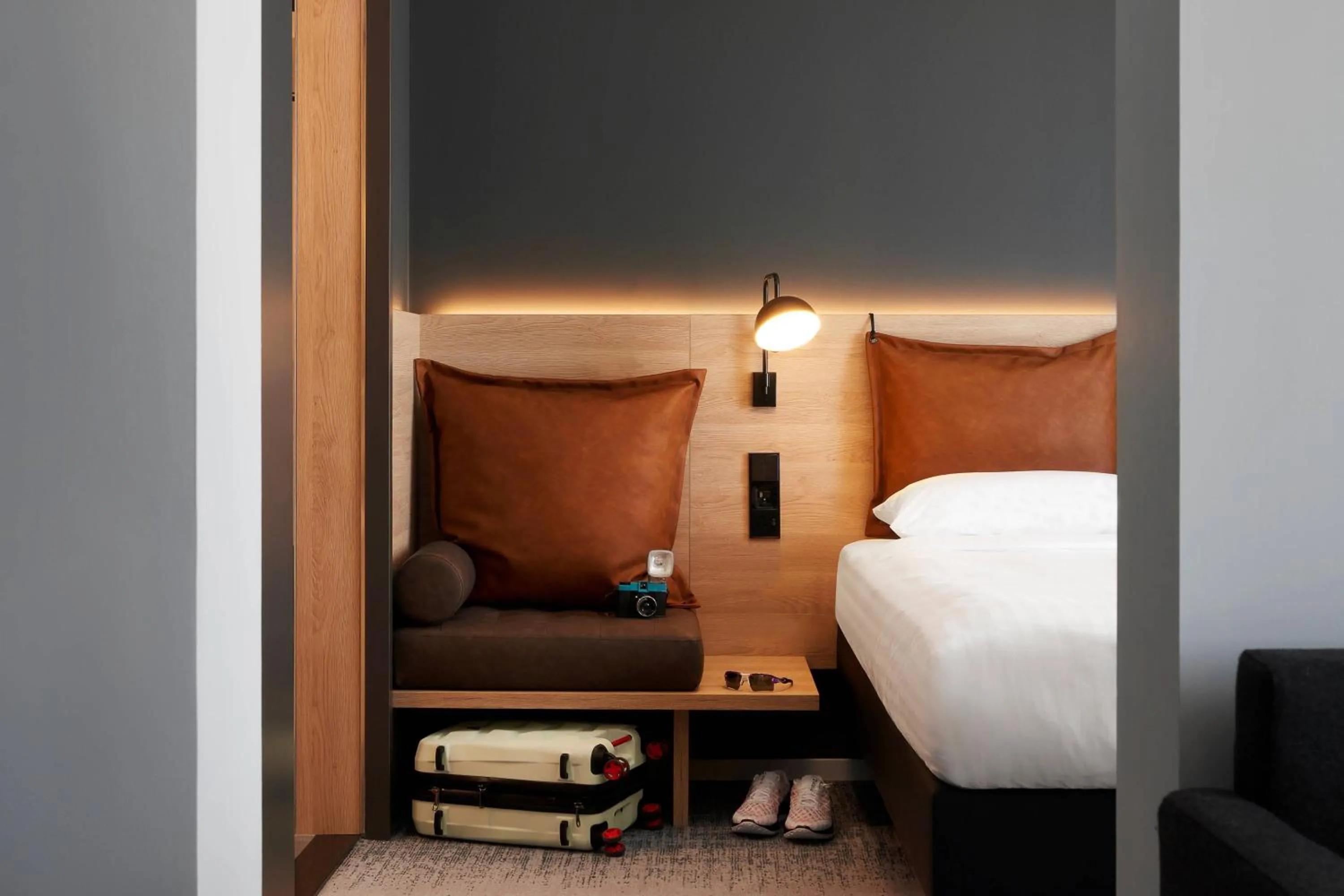 Photo of the whole room, Bed in Moxy Milton Keynes