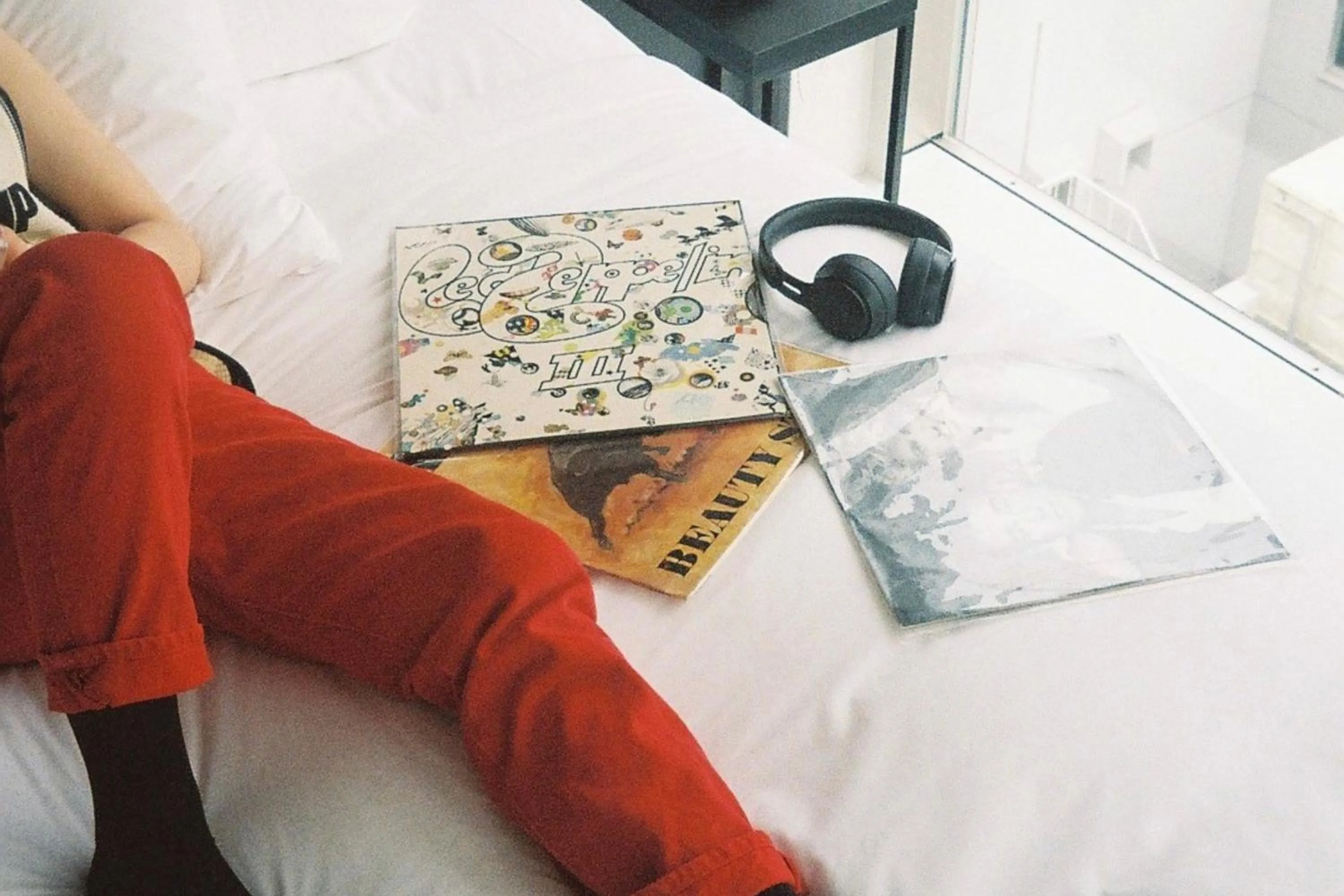 Bed in Aloft Osaka Dojima