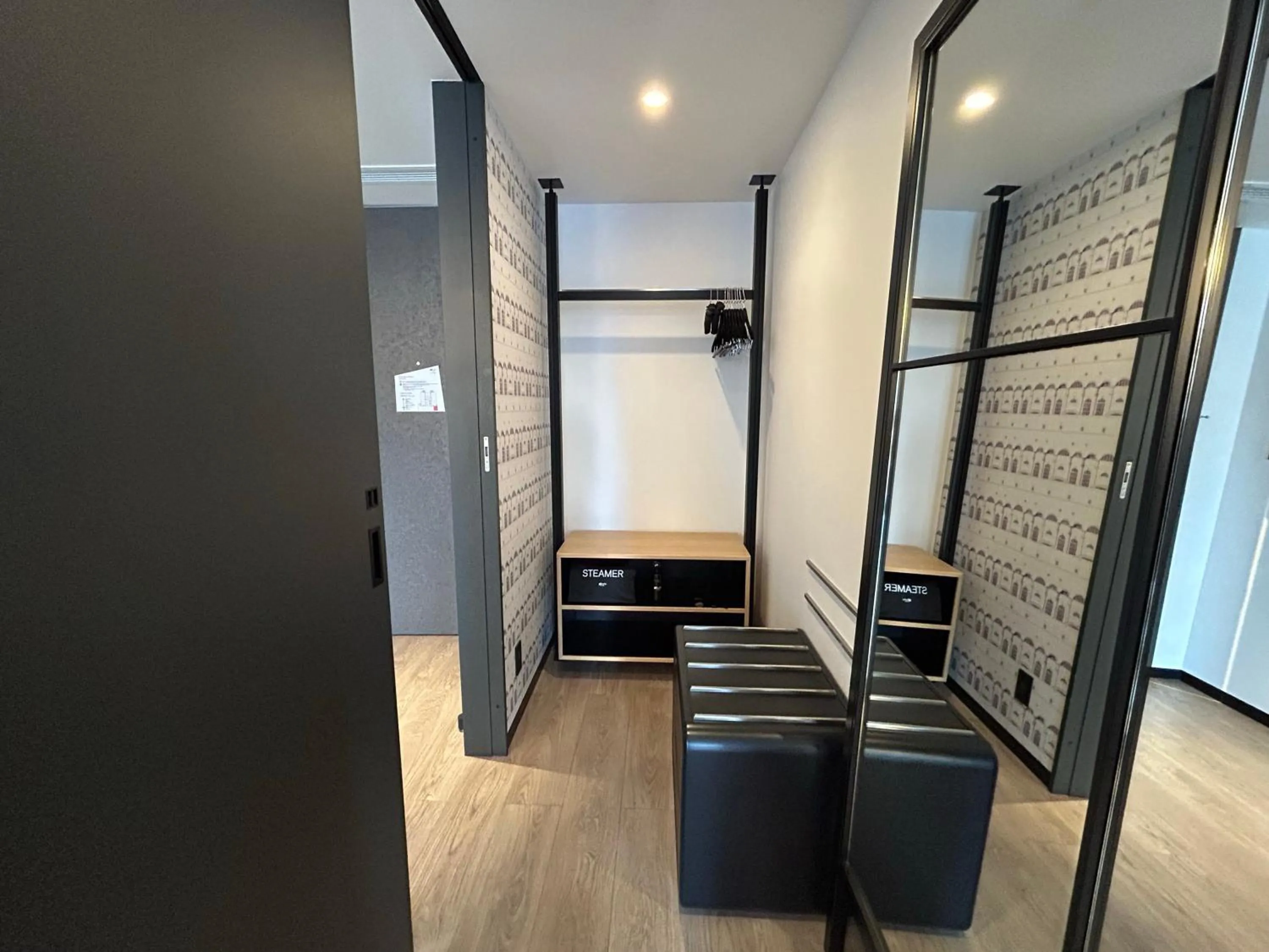 wardrobe in Aloft Osaka Dojima