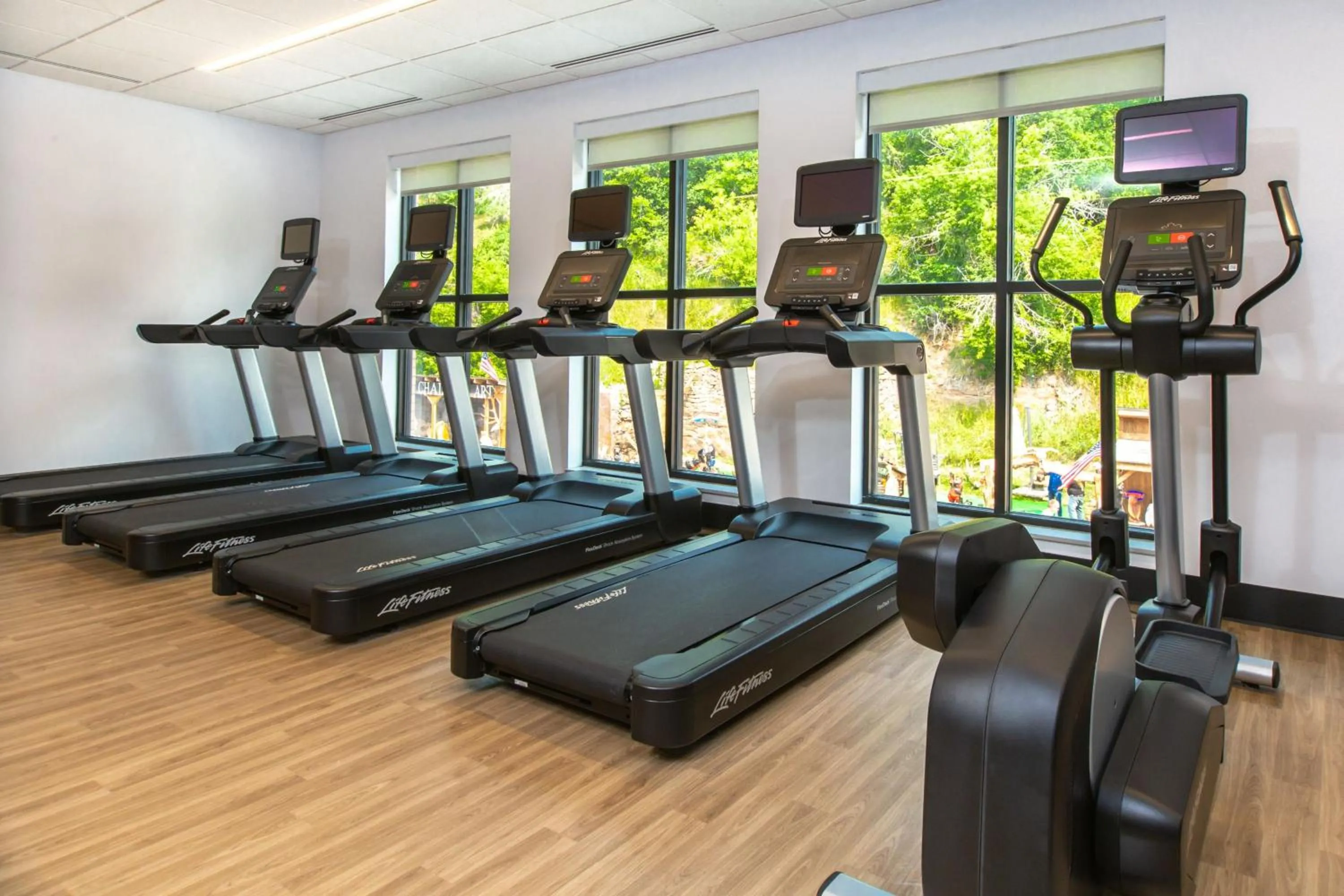 Fitness centre/facilities in Four Points by Sheraton Deadwood