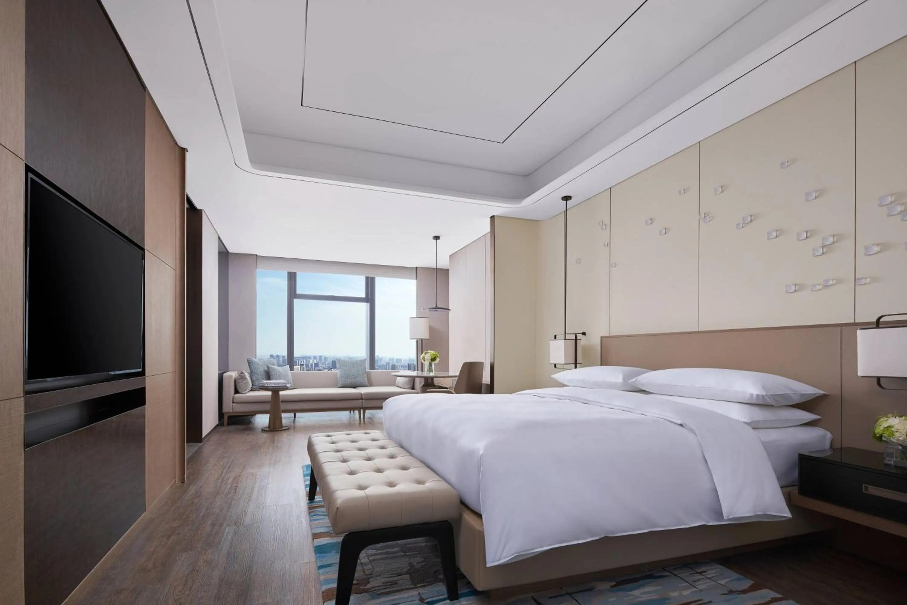 Photo of the whole room, Bed in Yancheng Marriott Hotel