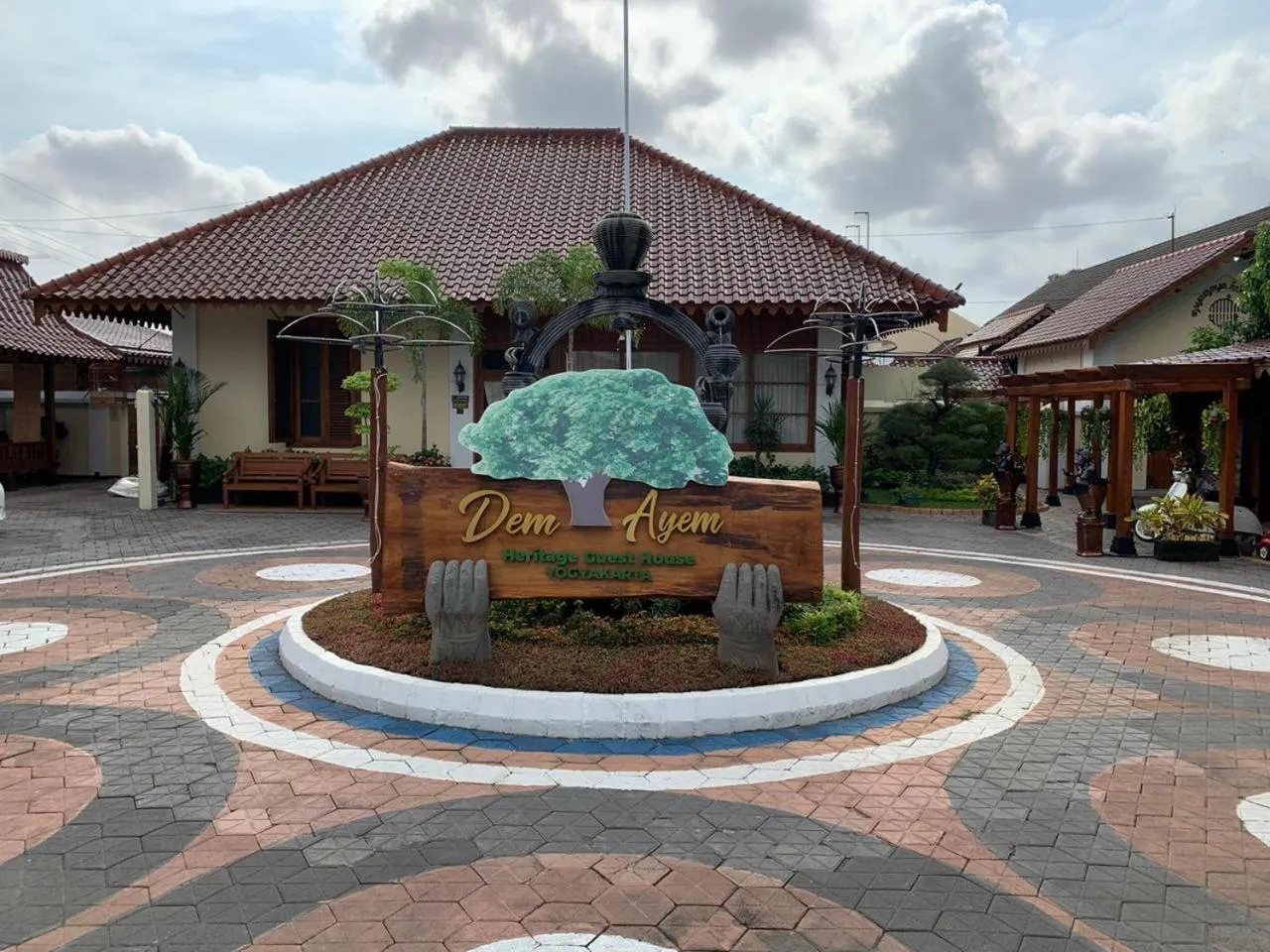 Property building in Dem Ayem Heritage Guest House