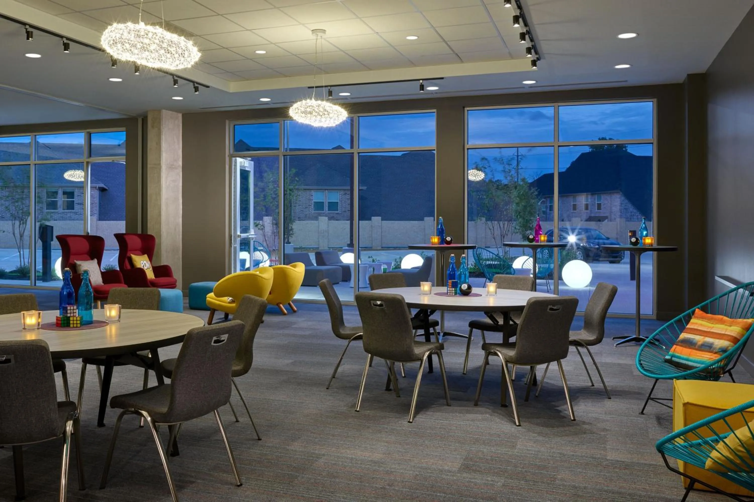 Meeting/conference room in Aloft Trophy Club Westlake