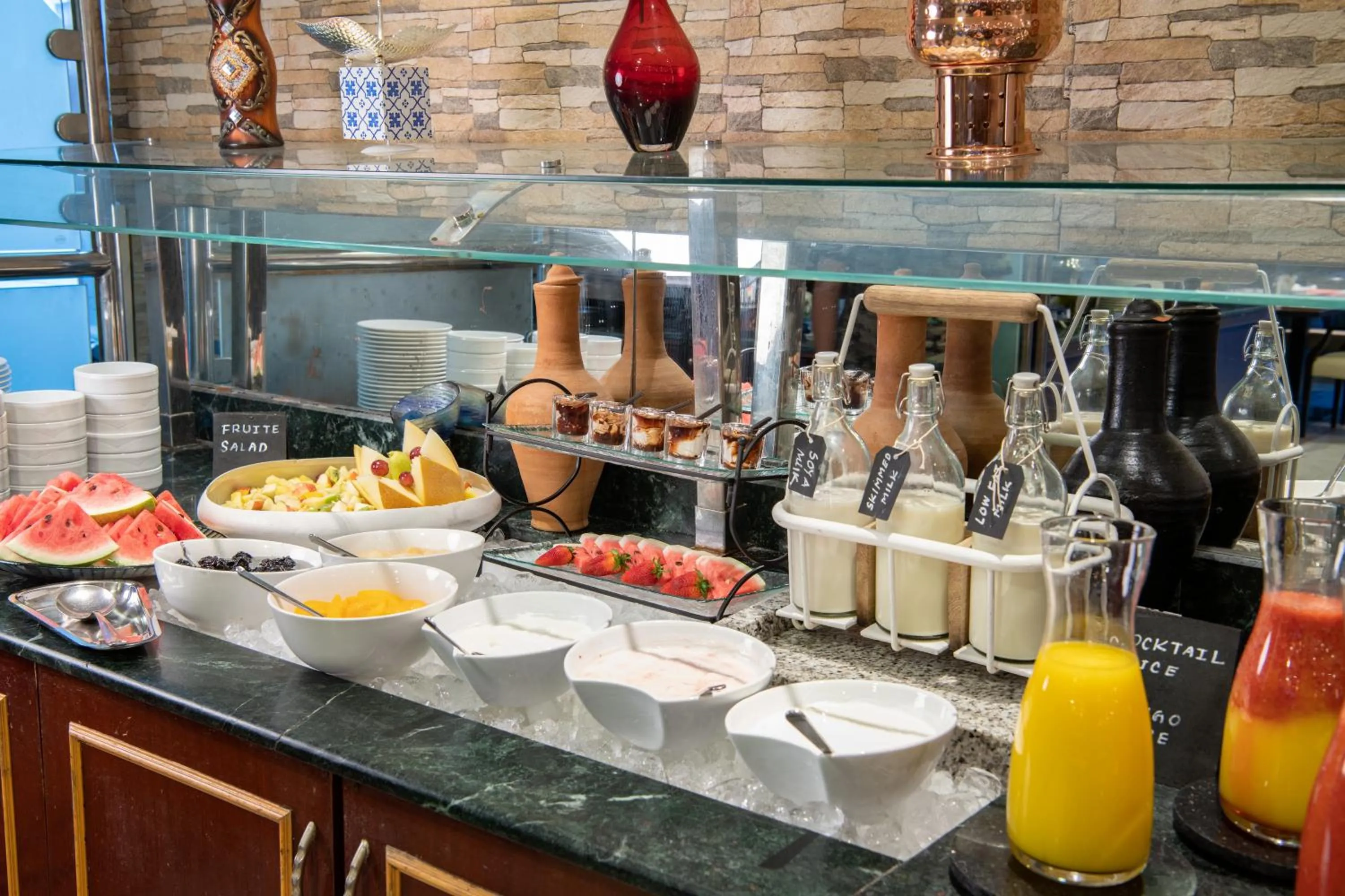 Breakfast in Radisson Blu Hotel, Yanbu