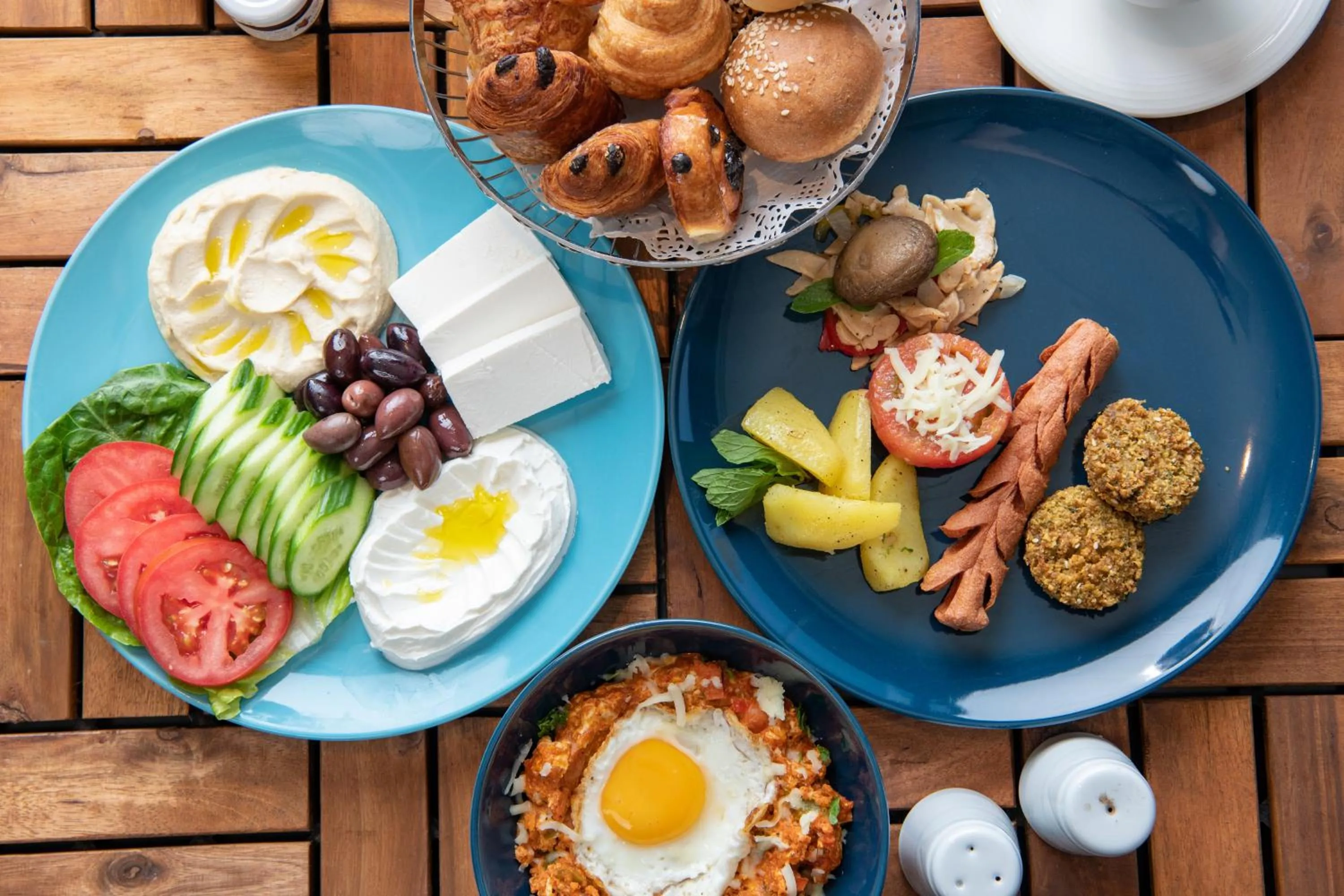 Food in Radisson Blu Hotel, Yanbu