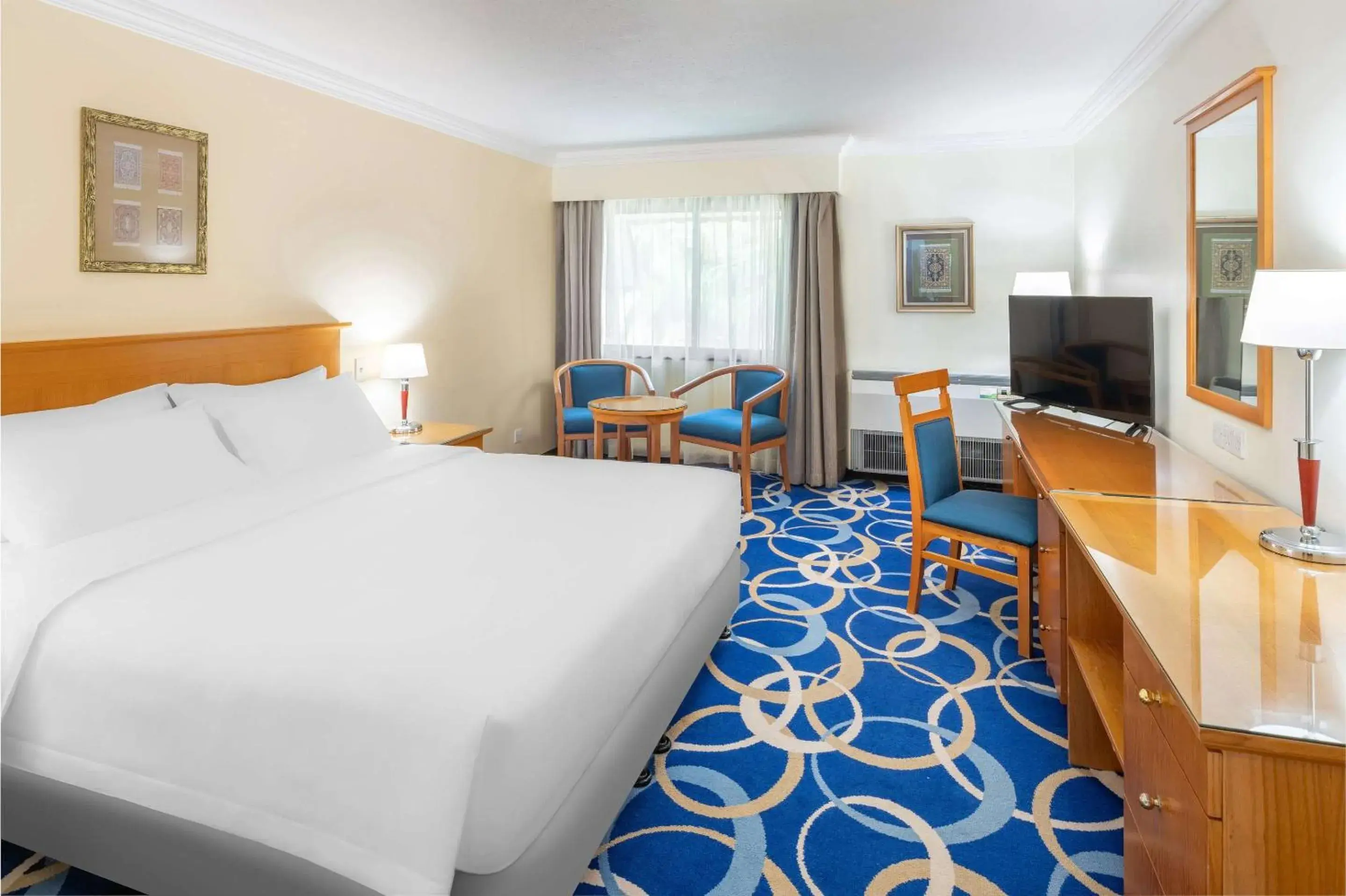 Executive Room with Lounge Access in Radisson Blu Hotel, Yanbu Executive Room with Lounge Access in Radisson Blu Hotel, Yanbu