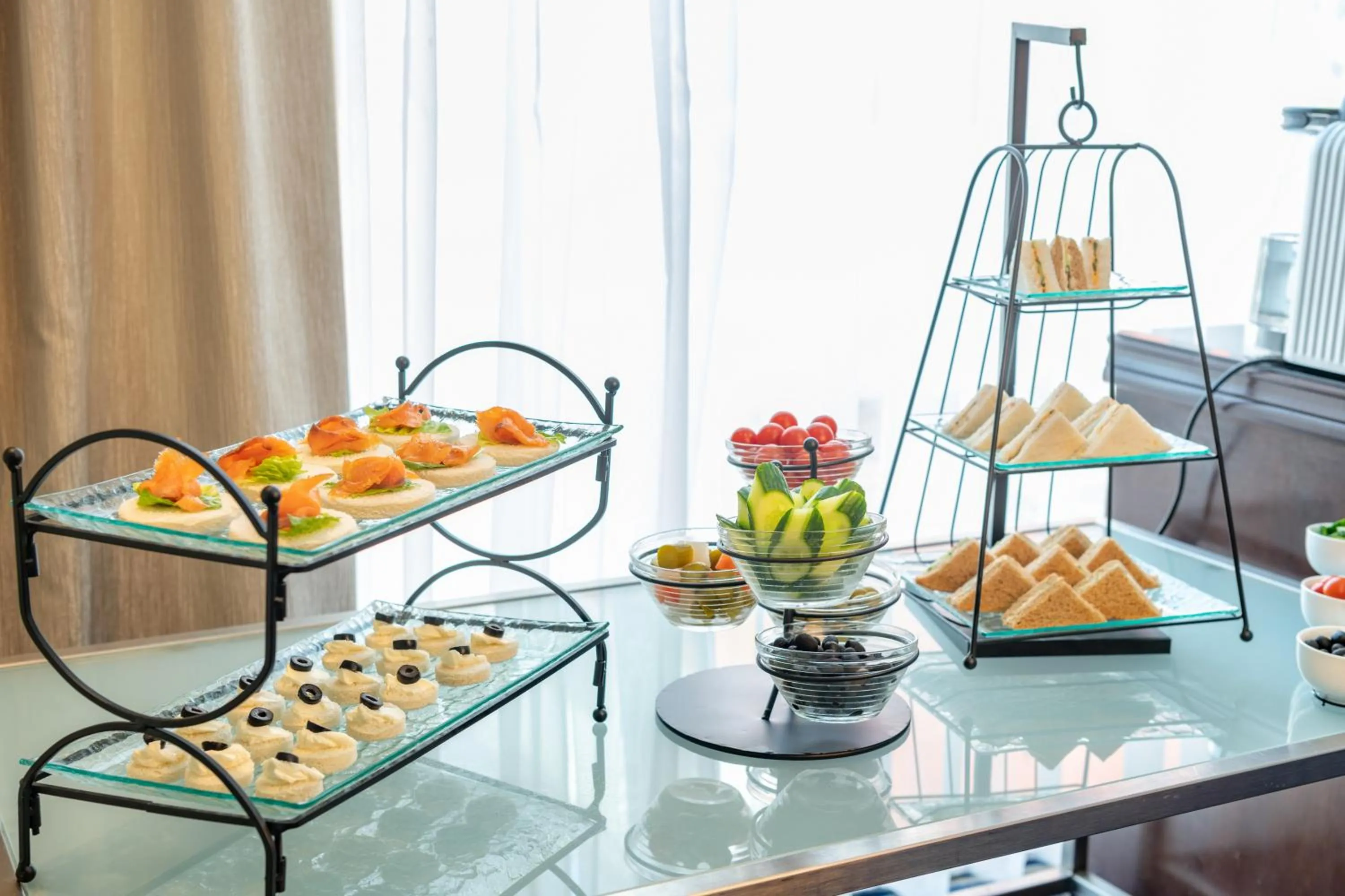 Meeting/conference room in Radisson Blu Hotel, Yanbu