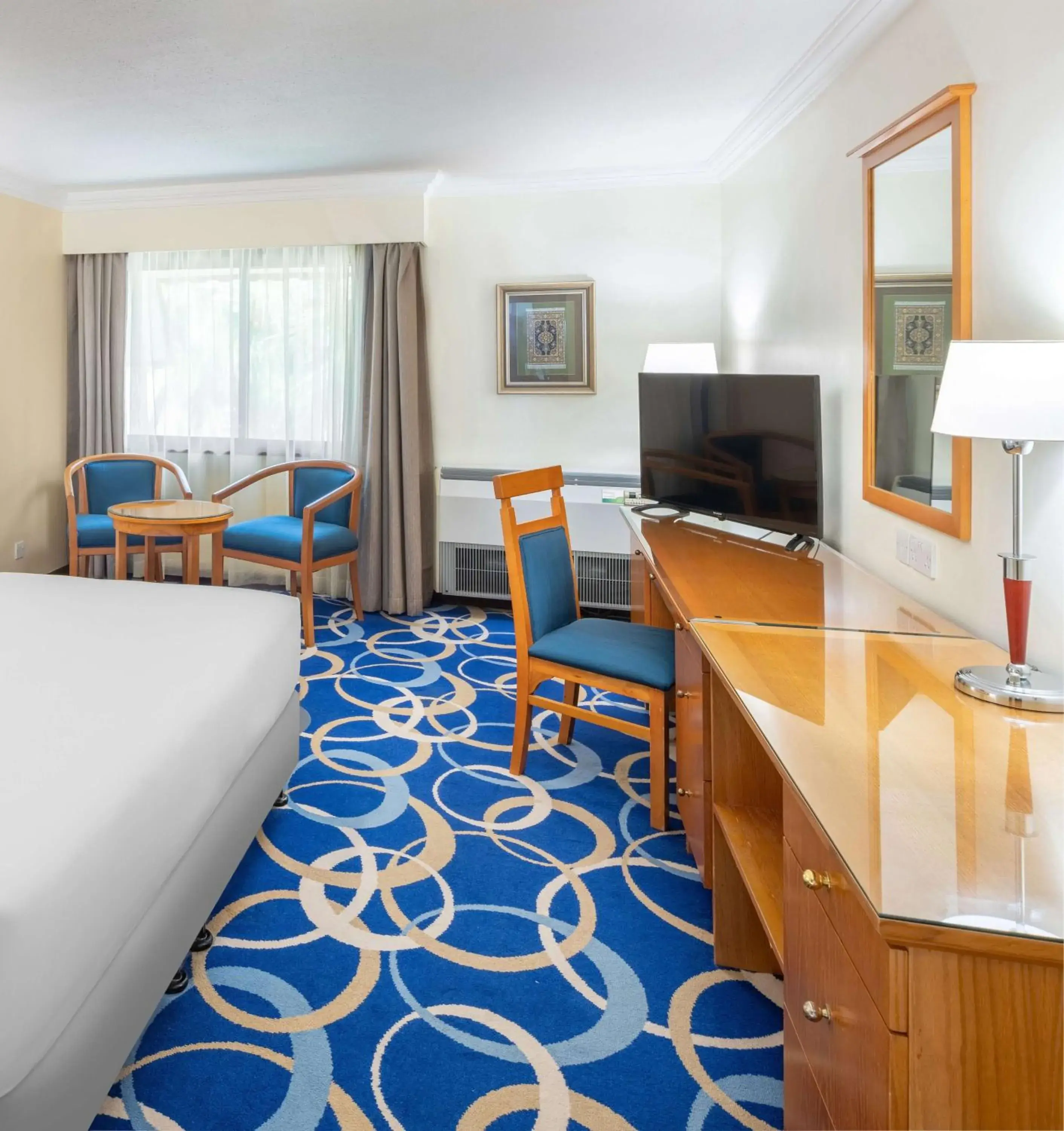 One-Bedroom Suite with Lounge Access in Radisson Blu Hotel, Yanbu One-Bedroom Suite with Lounge Access in Radisson Blu Hotel, Yanbu