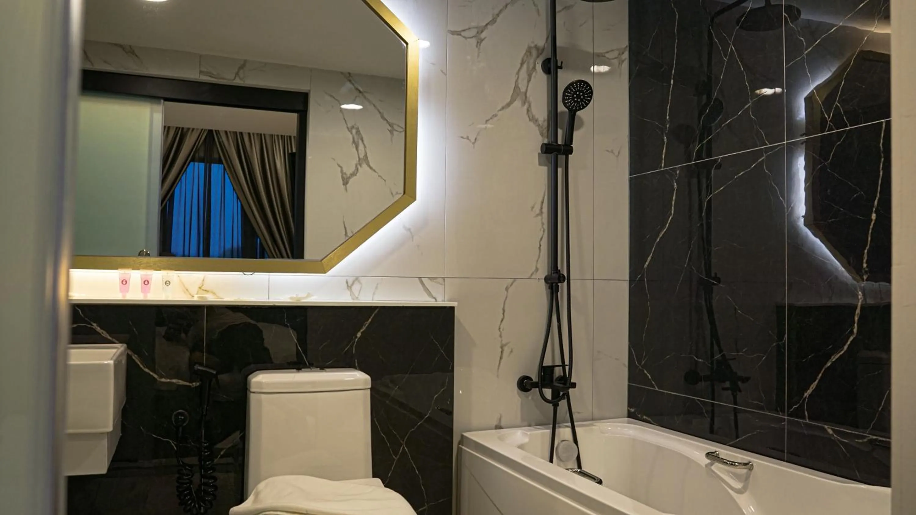 Bathroom in Zone Hotel Ipoh